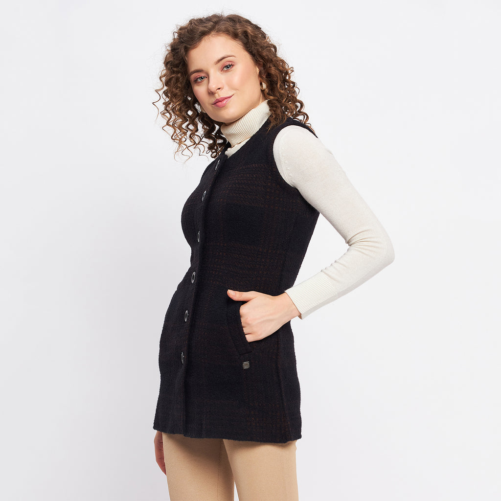 Duke Urban Women Sleeveless Self Design Cardigan (LQS9783)