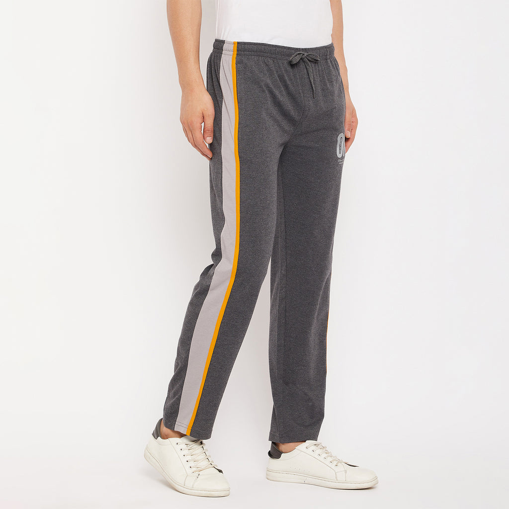 Duke Urban Men Solid Regular Track Pant (LF5690)