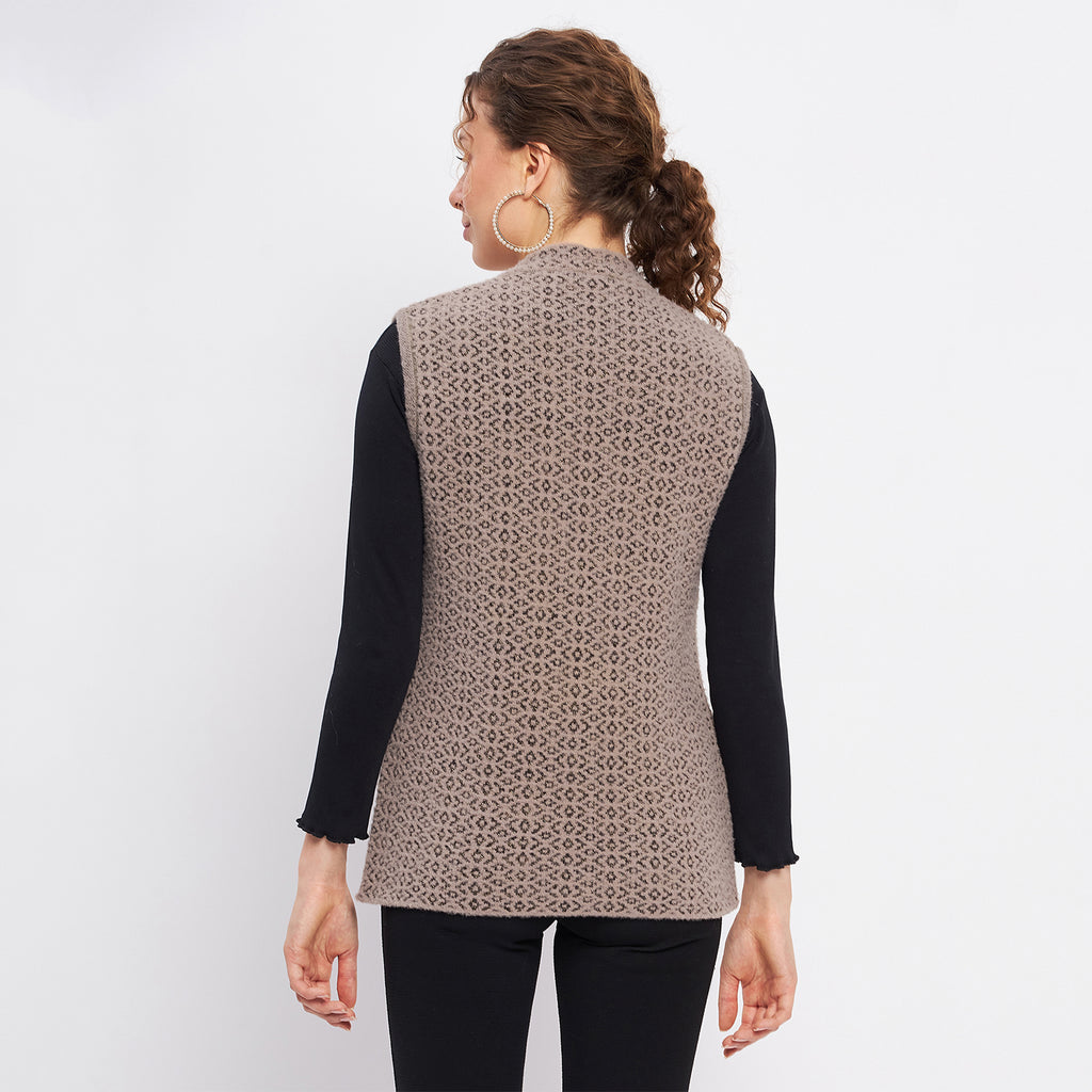 Duke Urban Women Sleeveless Self Design Cardigan (LQS9787)