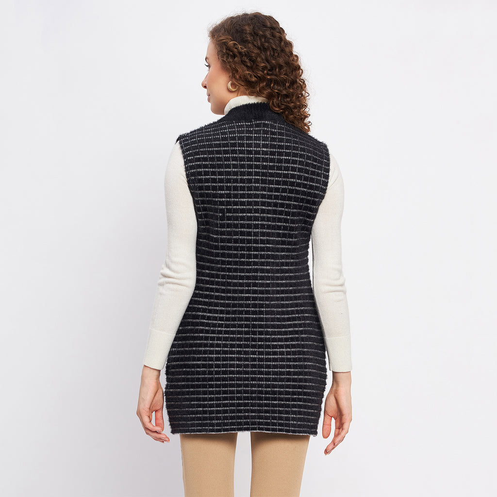 Duke Urban Women Sleeveless Checkered Cardigan (LQS9782)