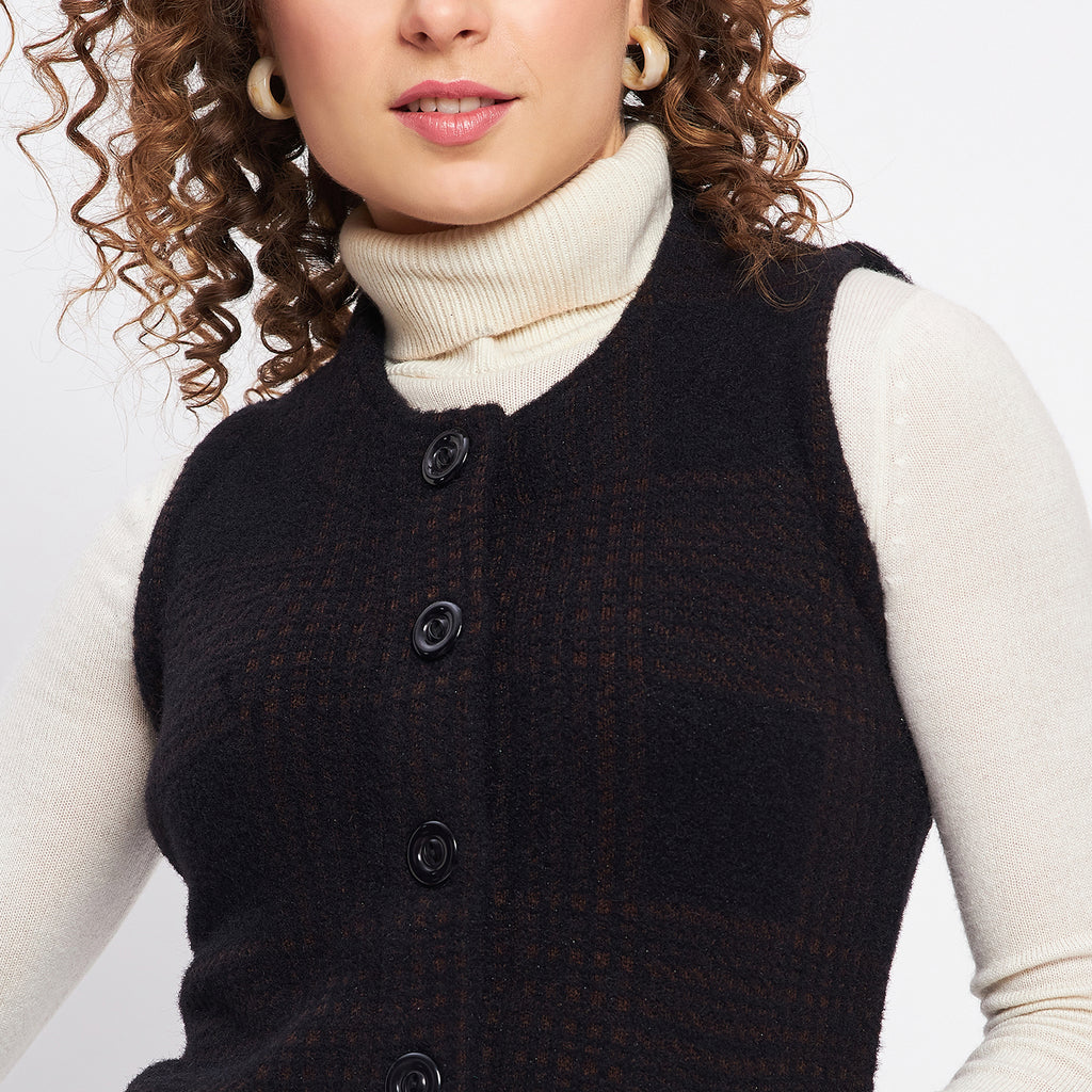 Duke Urban Women Sleeveless Self Design Cardigan (LQS9783)