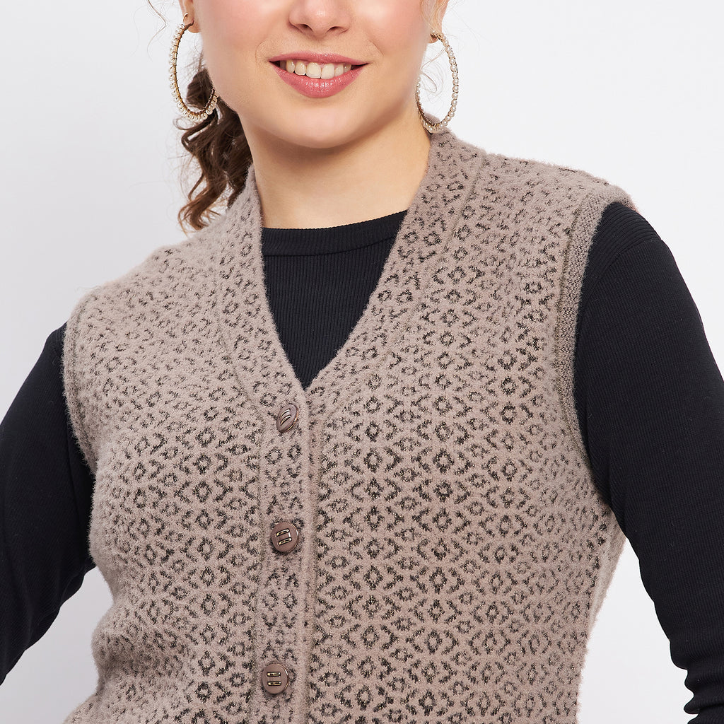Duke Urban Women Sleeveless Self Design Cardigan (LQS9787)