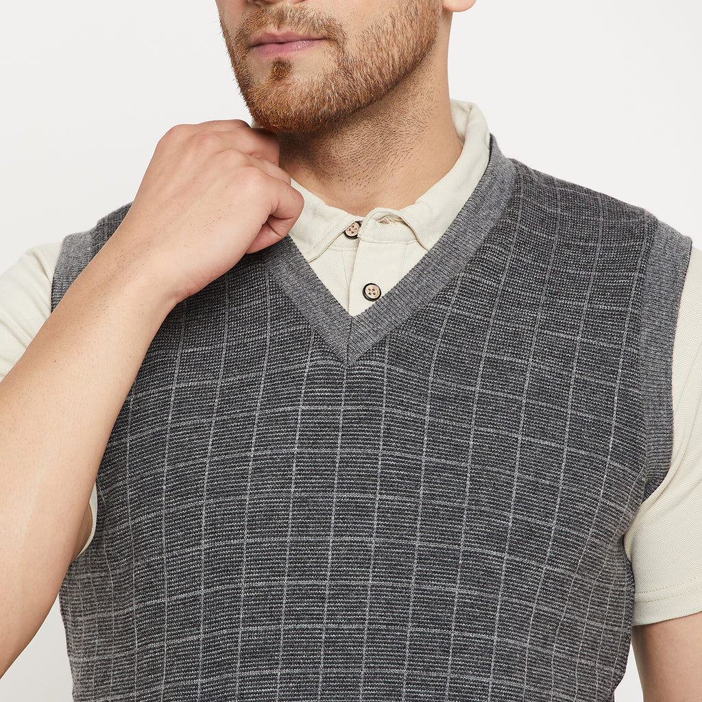 Duke Urban Men Sleeveless V Neck Reversible Sweater (SDS2175)