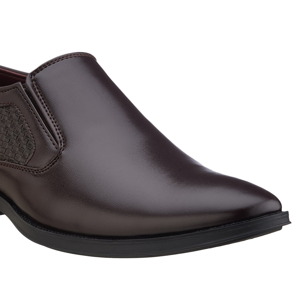 Duke Men Textured Formal Slip On Shoes (FWOL5039)