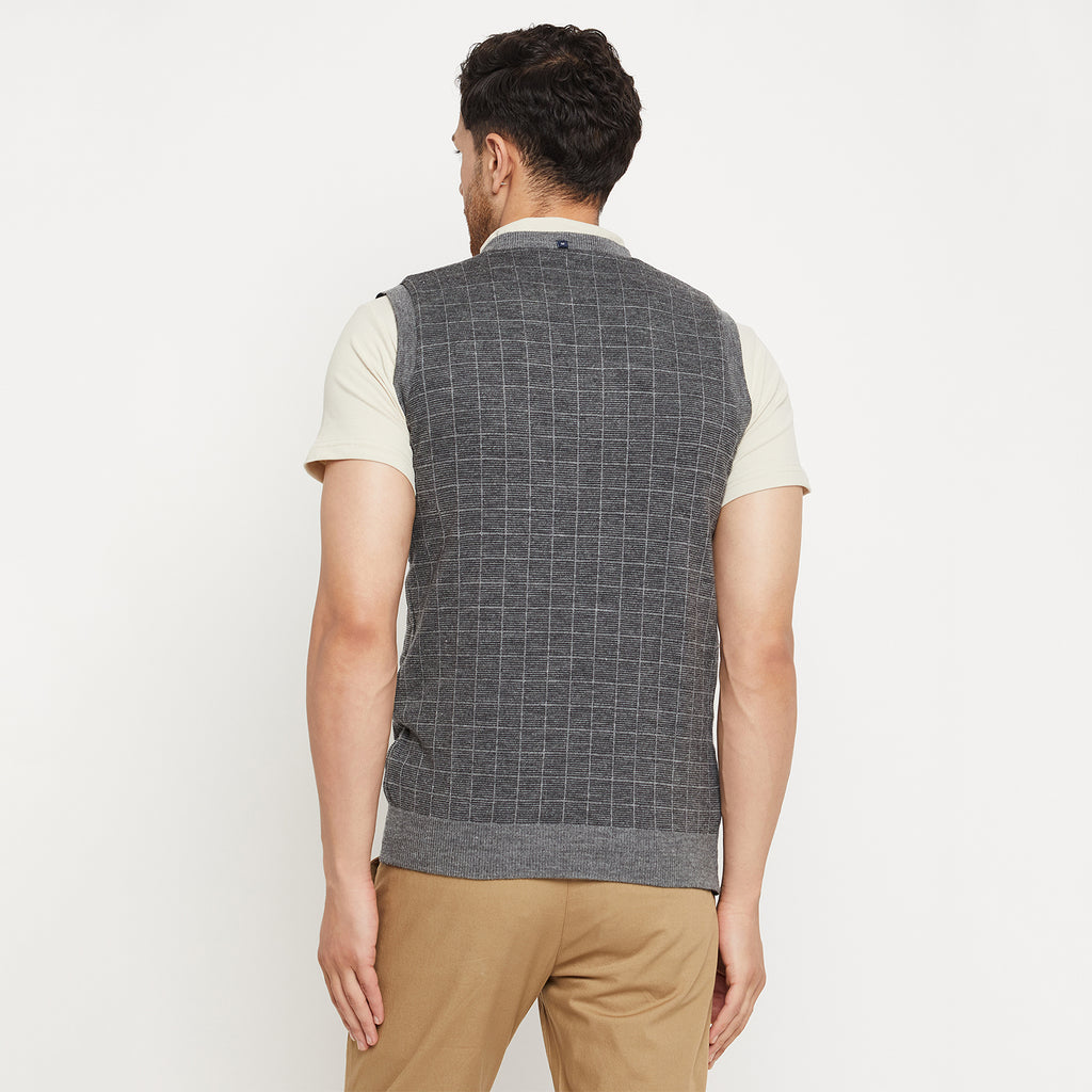 Duke Urban Men Sleeveless V Neck Reversible Sweater (SDS2175)