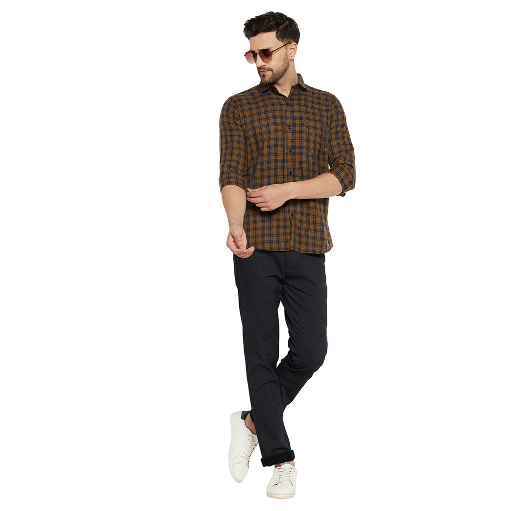 Duke Urban Men Slim Fit Solid Spread Collar Casual Shirt (SDO8CKLD)