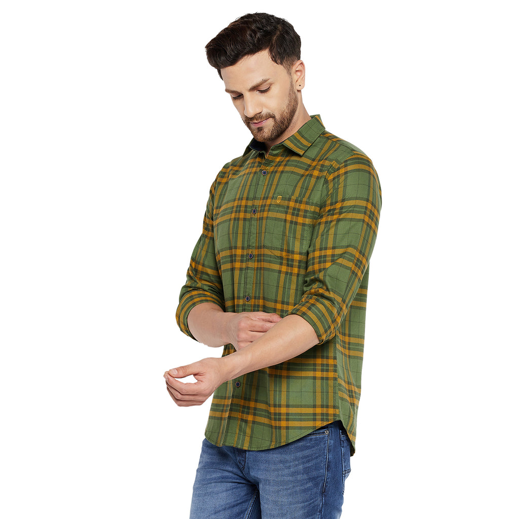 Duke Urban Men Slim Fit Solid Spread Collar Casual Shirt (SDO5CKOE)