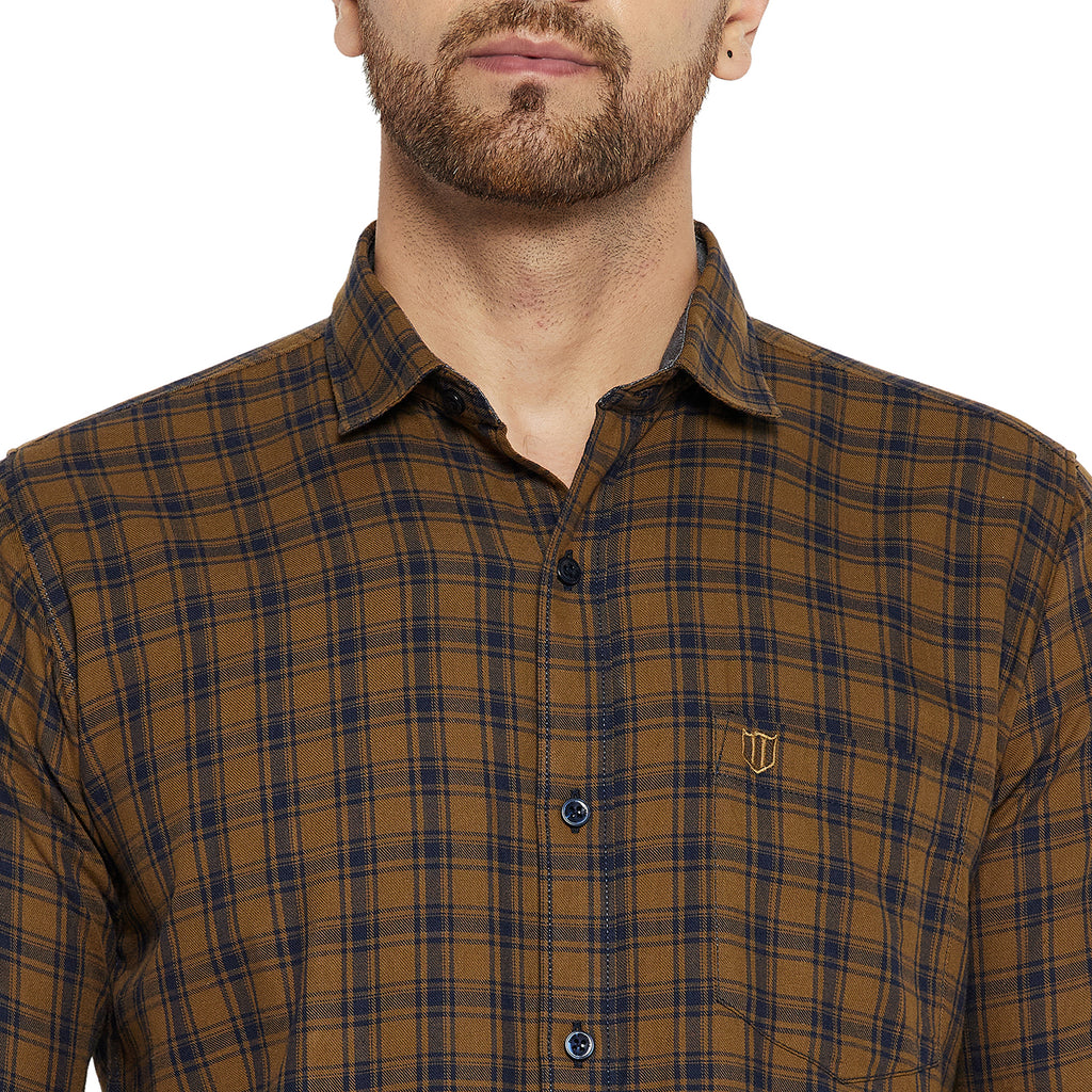 Duke Urban Men Slim Fit Solid Spread Collar Casual Shirt (SDO8CKLD)