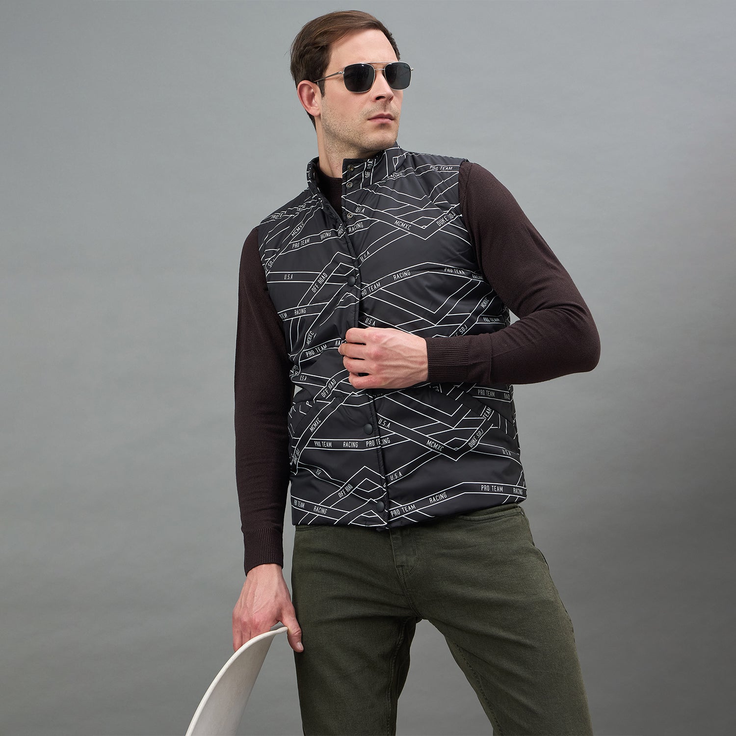 Duke Urban Men Sleeveless High Neck Reversible Jacket (SDZ3057N)