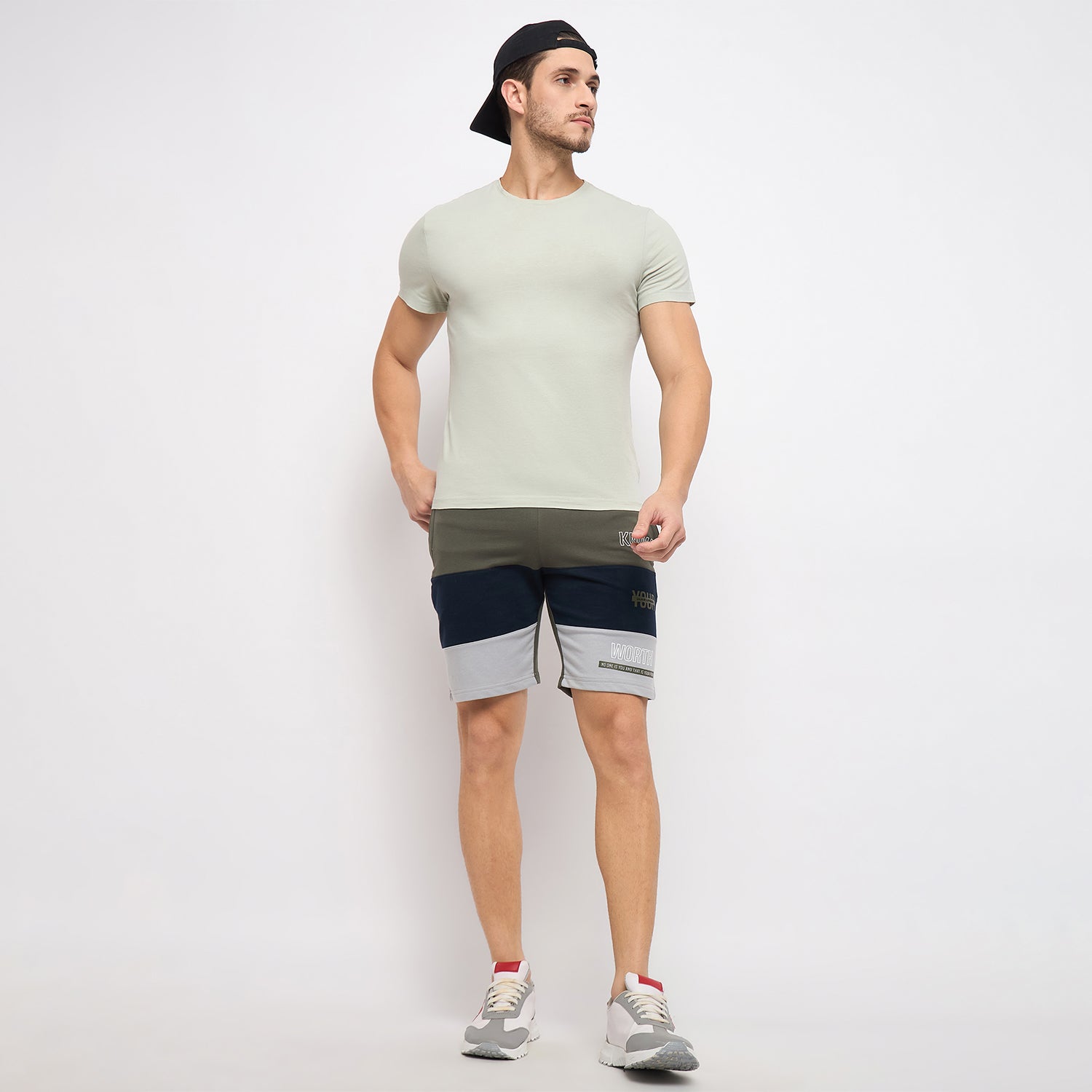 Duke Stardust Men Regular Shorts (LF5982)