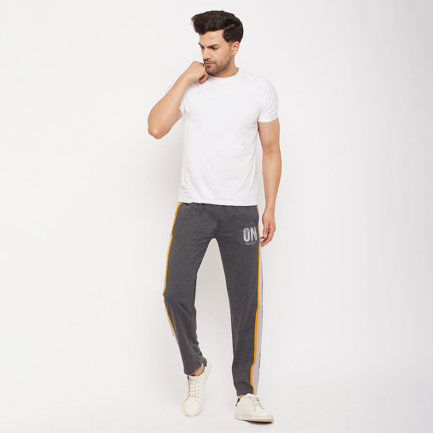 Duke Urban Men Solid Regular Track Pant (LF5690)