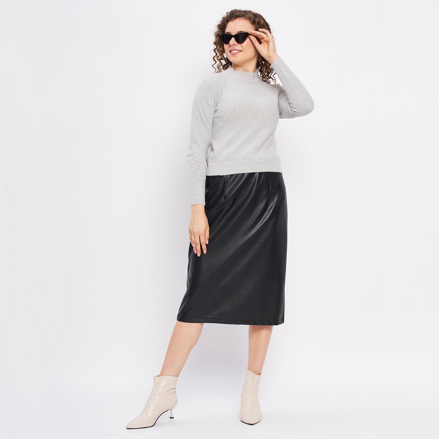 Duke Urban Women Full Sleeve Self Design Crop Pullover (SDS1014)