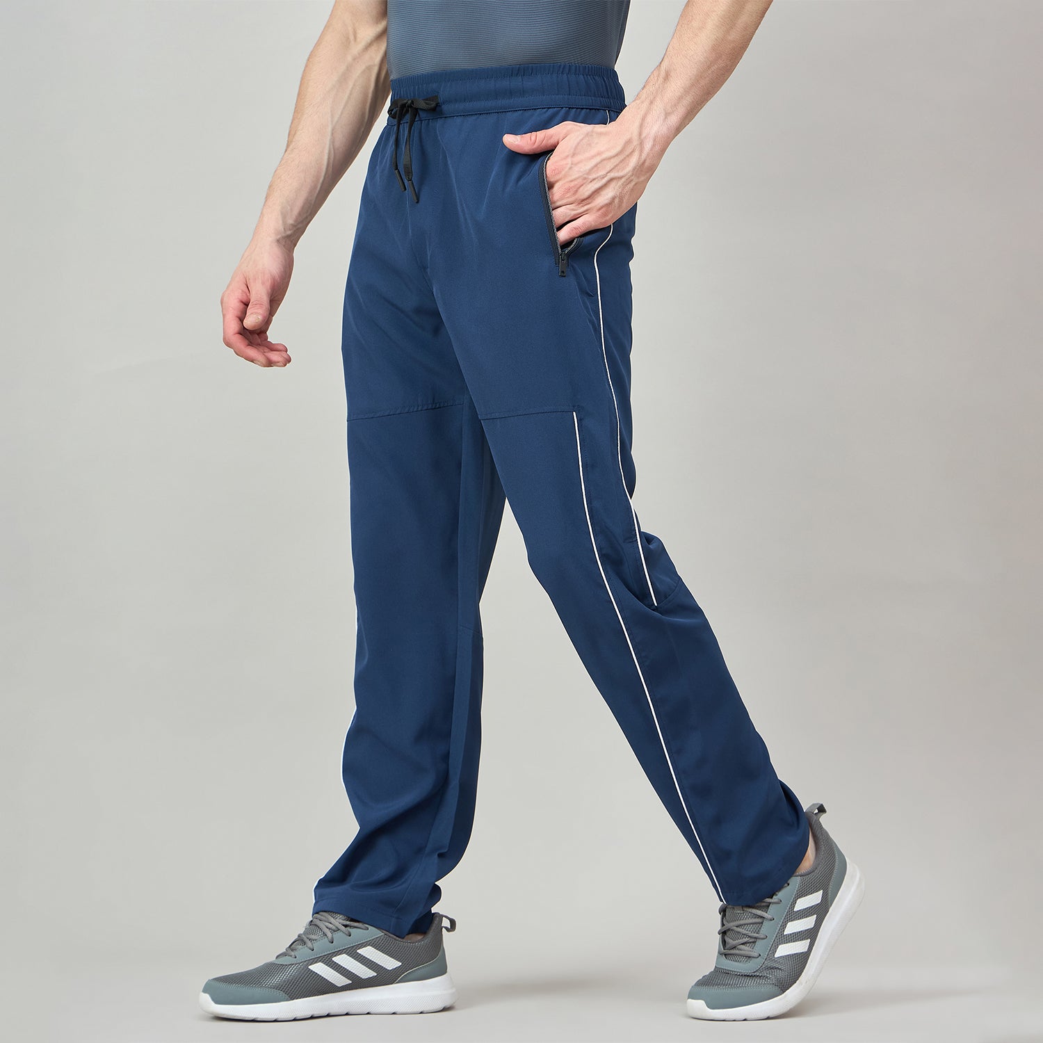 Duke Urban Men Regular Track Pant (LF9797S)