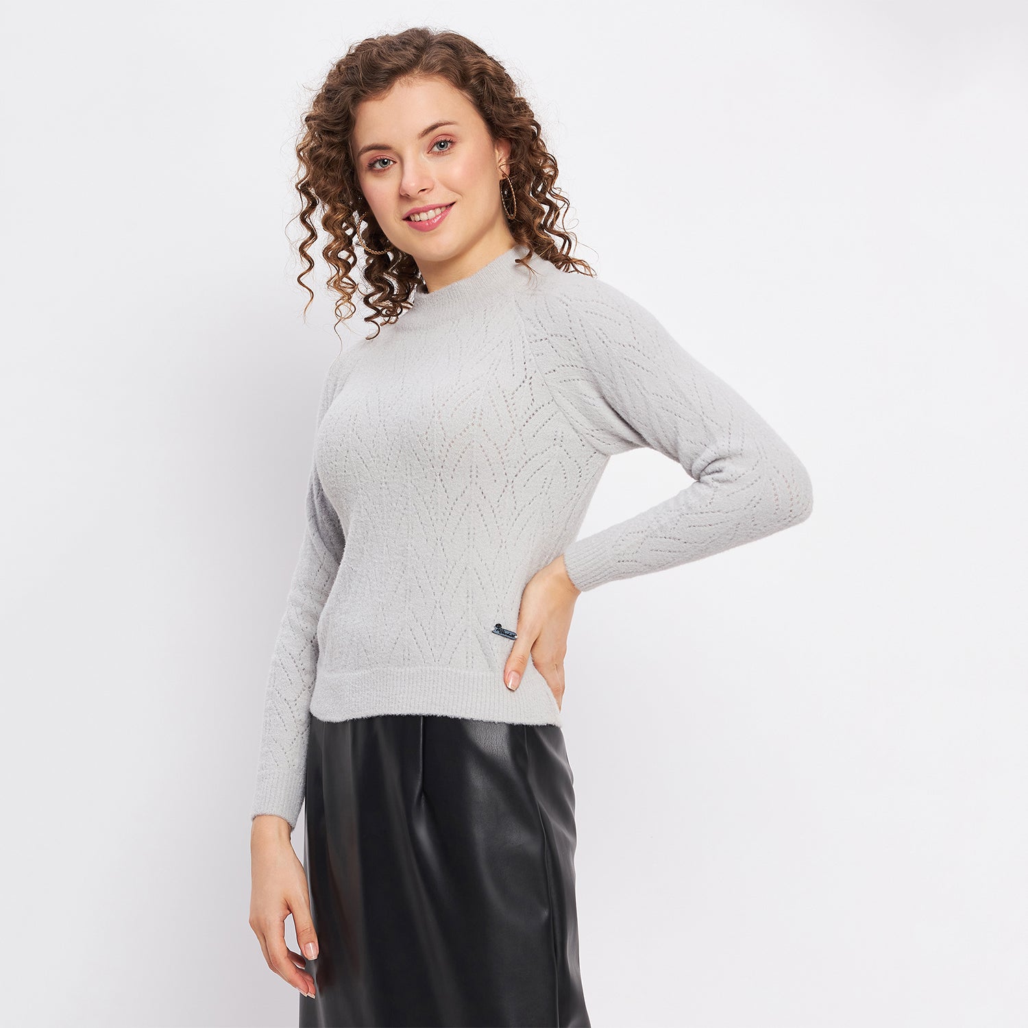 Duke Urban Women Full Sleeve Self Design Crop Pullover (SDS1014)