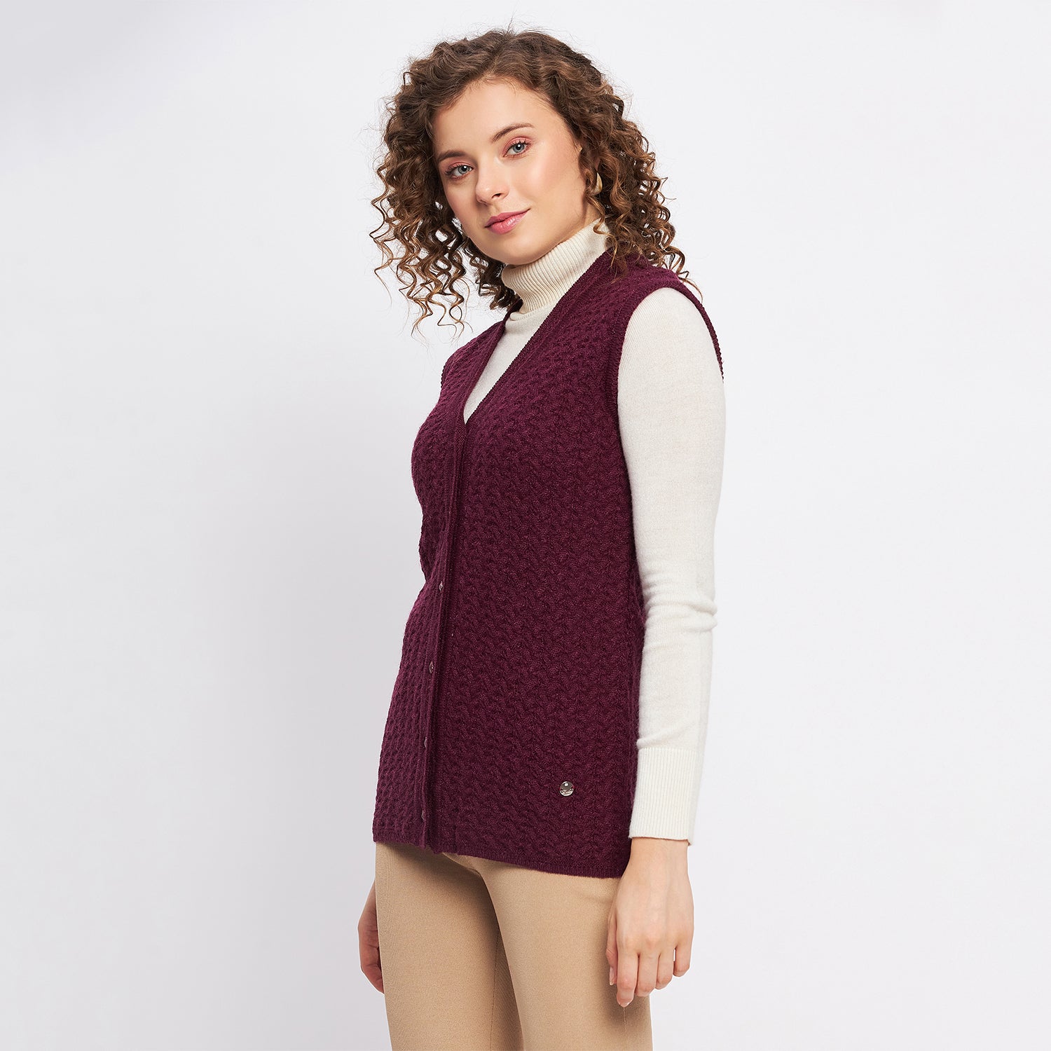Duke Urban Women Sleeveless Self Design Cardigan (LQS9788)