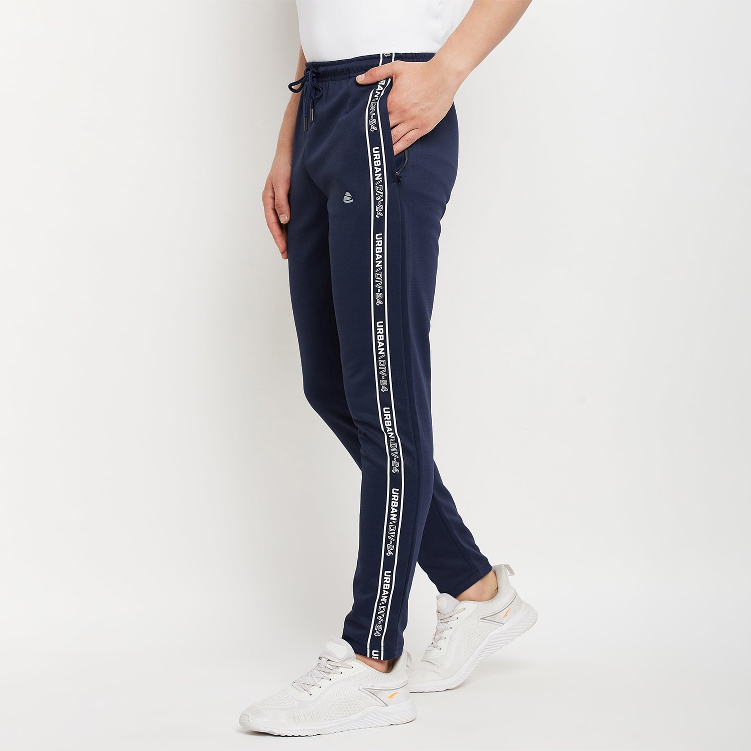 Duke Urban Men Regular Track Pant (GD5058)