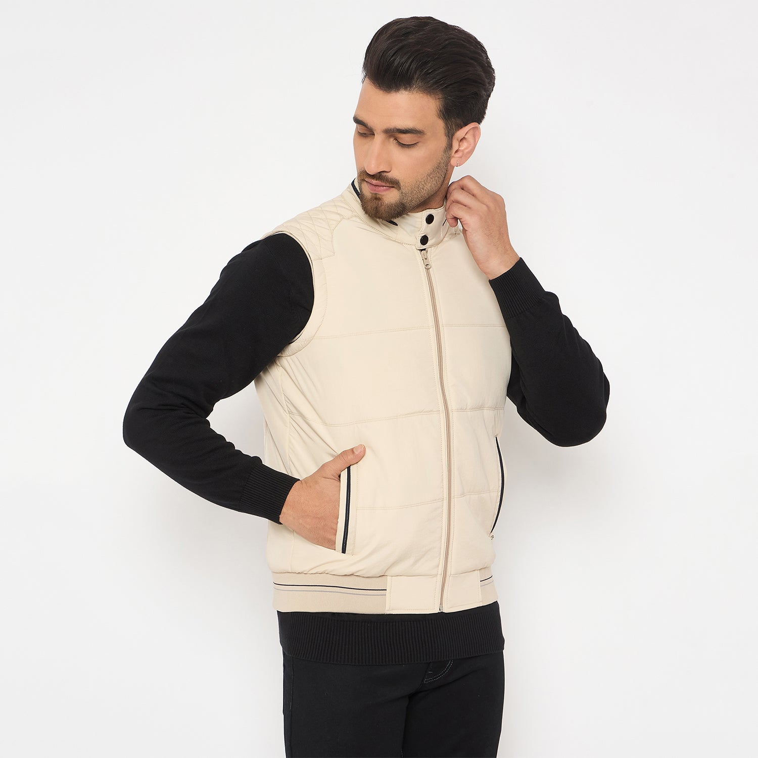 Duke Urban Men Sleeveless Jacket (SDZ3164)