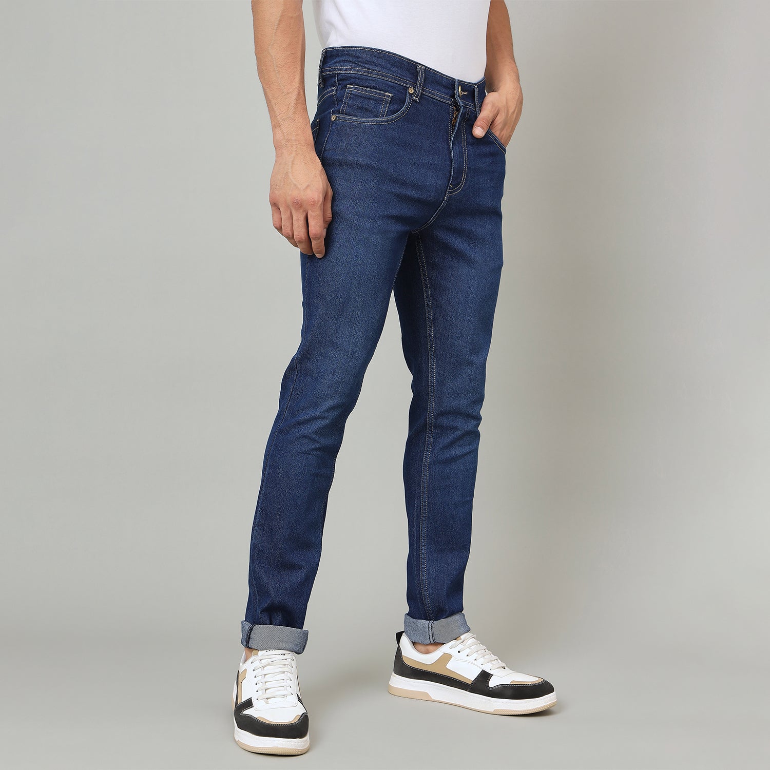 Duke Urban Men Mid-Rise Stretchable Jeans (OND5900N)