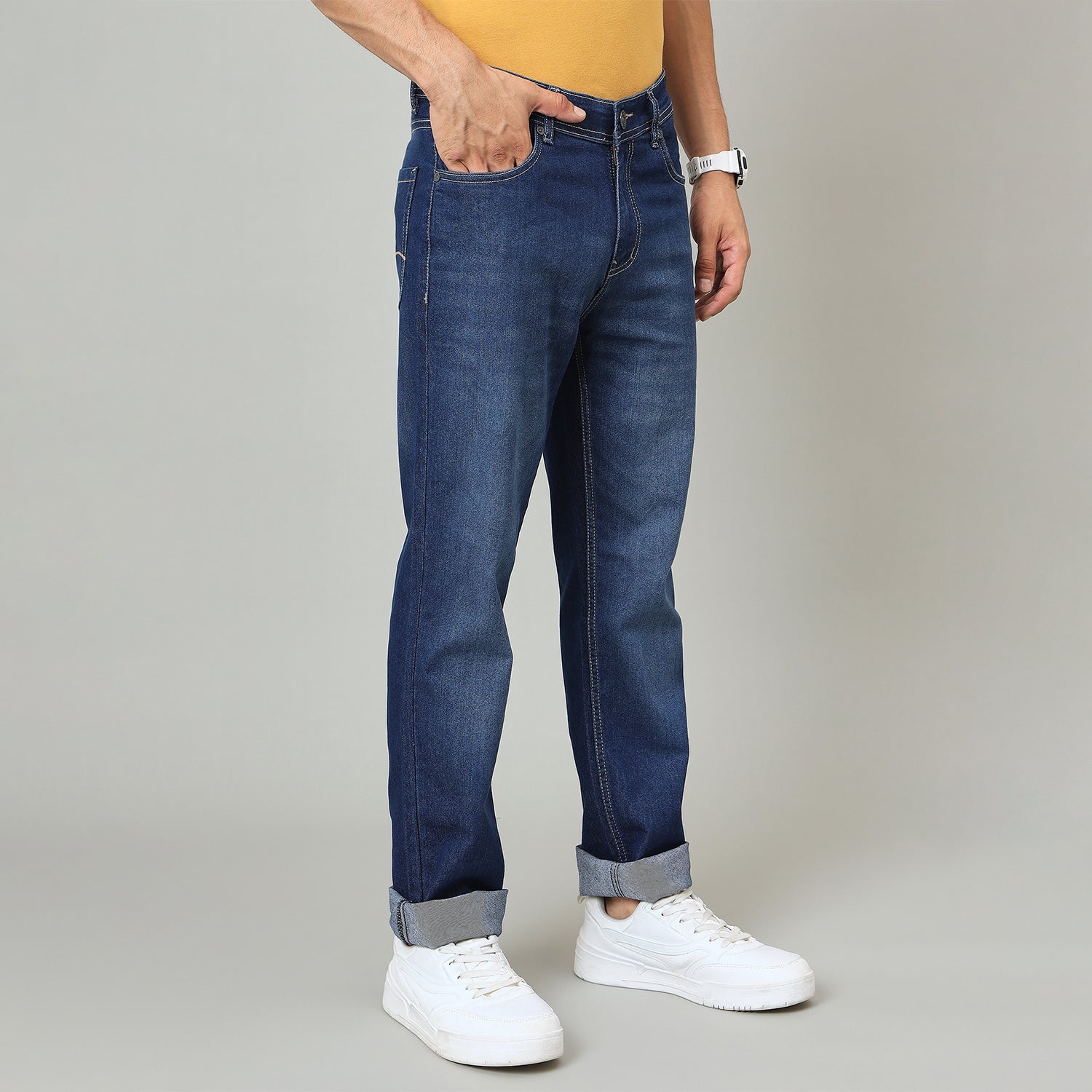 Duke Urban Men Comfort fit Stretchable mid-rise jeans (OND5900C)