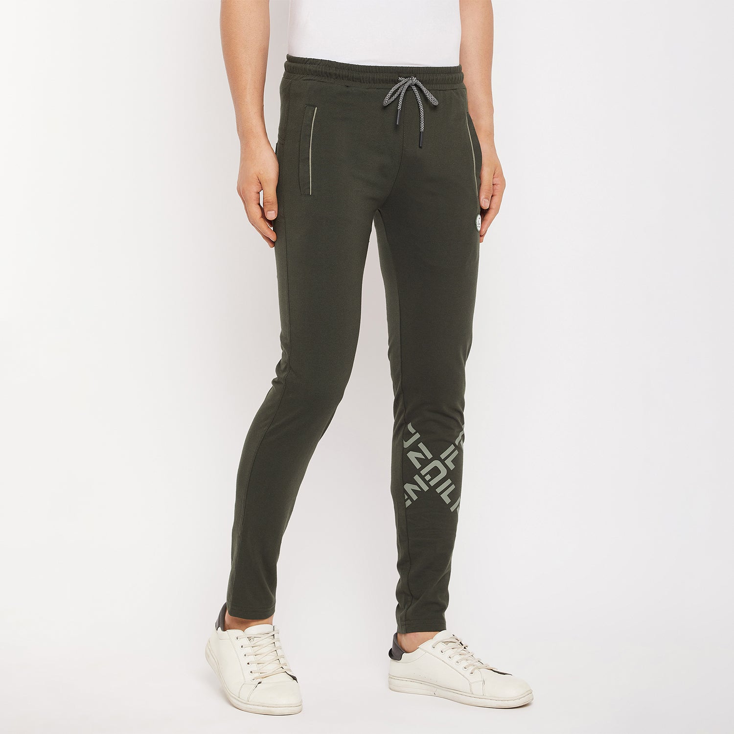 Duke Urban Men Solid Smart Fit Track Pant (LF5651)