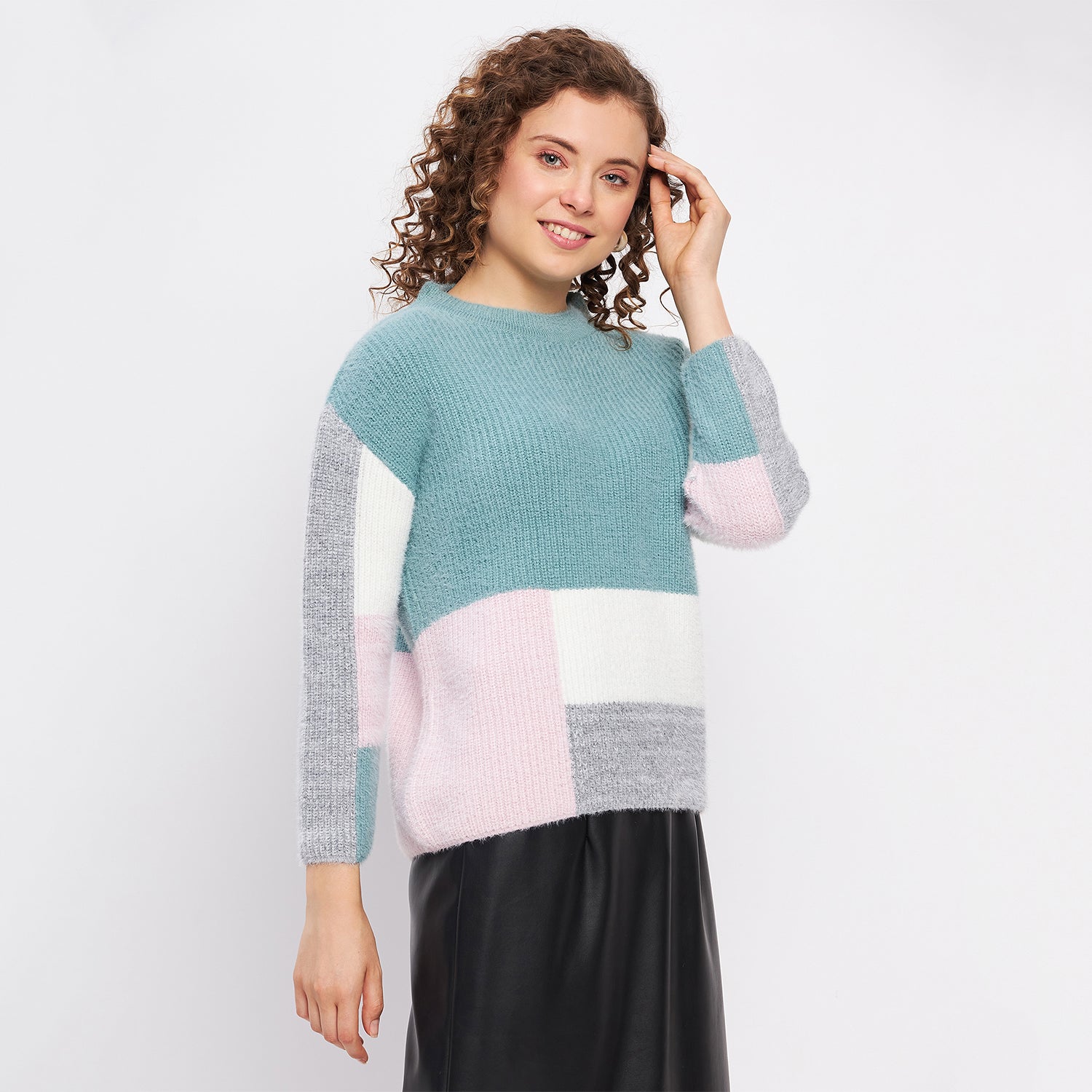Duke Urban Women Full Sleeve Colorblock Crop Pullover (SDS998)