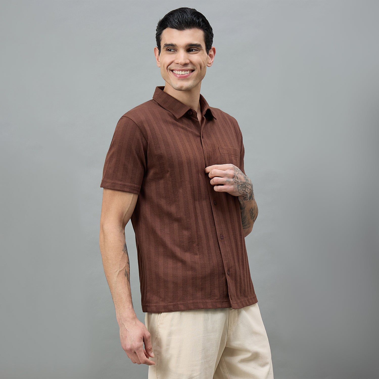 Duke Urban Men Striped Half Sleeve Spread Collar Regular Shirt (LF7662)