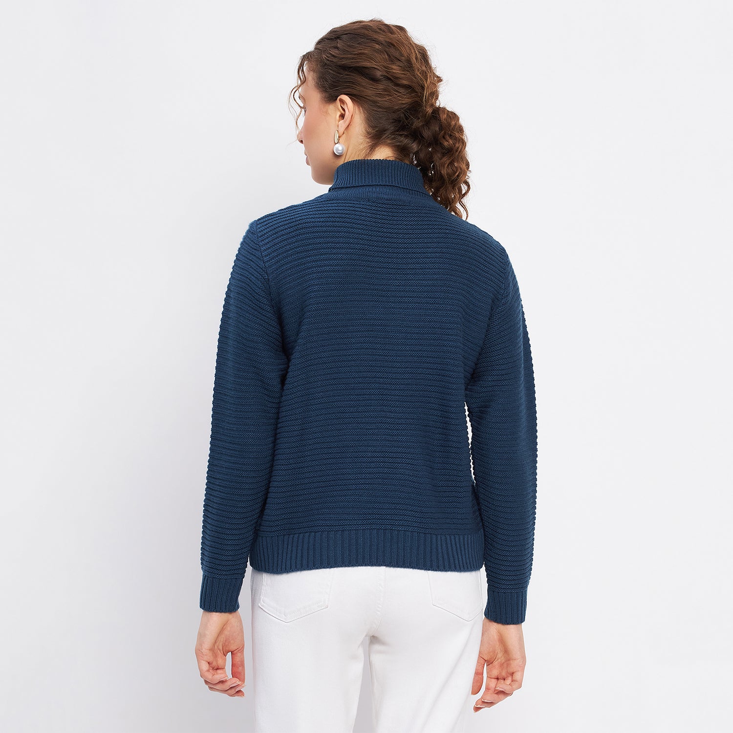 Duke Urban Women Full Sleeve Self Design Crop Pullover (SDS1008)