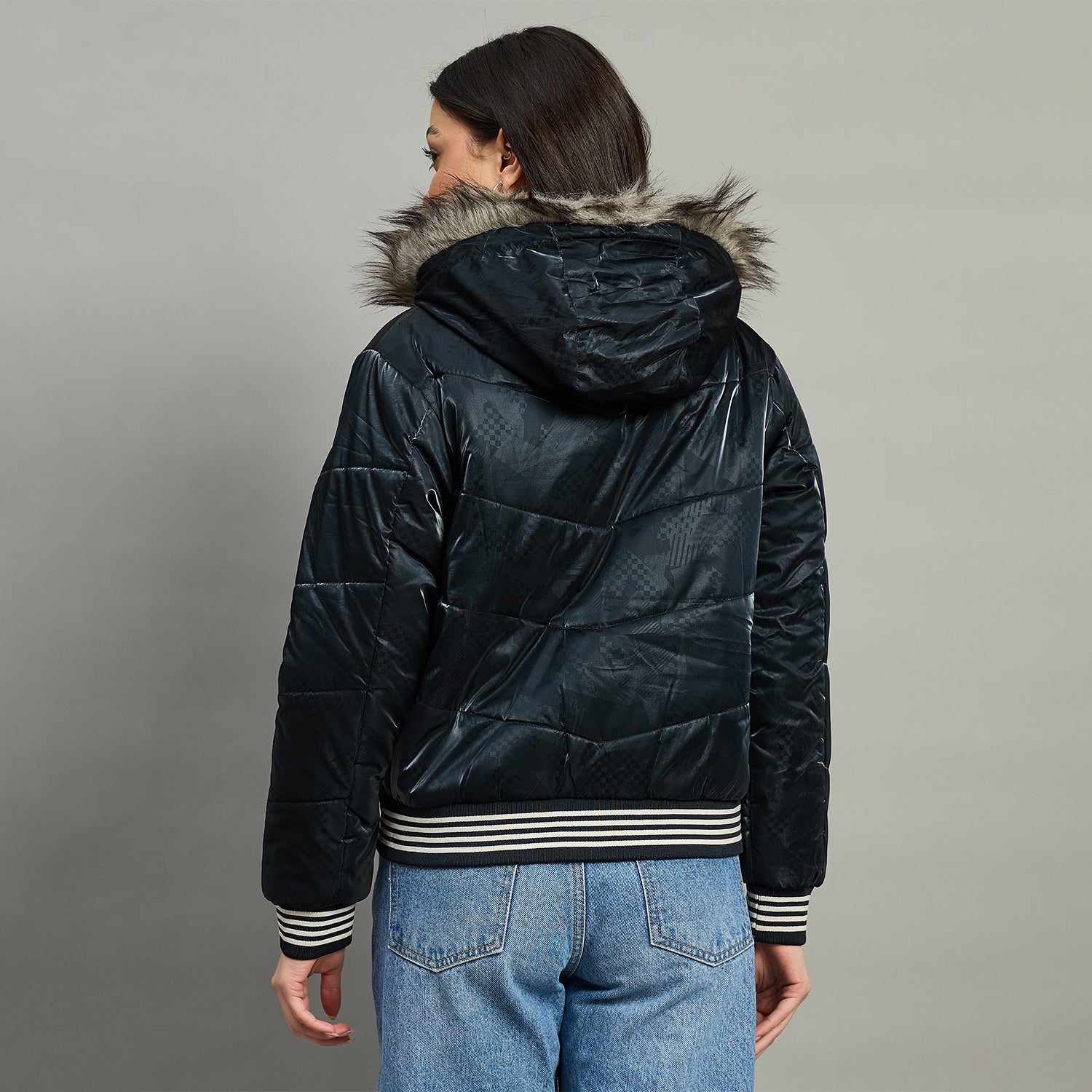 Duke Urban Women Full Sleeve Hooded Jacket (SDZ4089N)