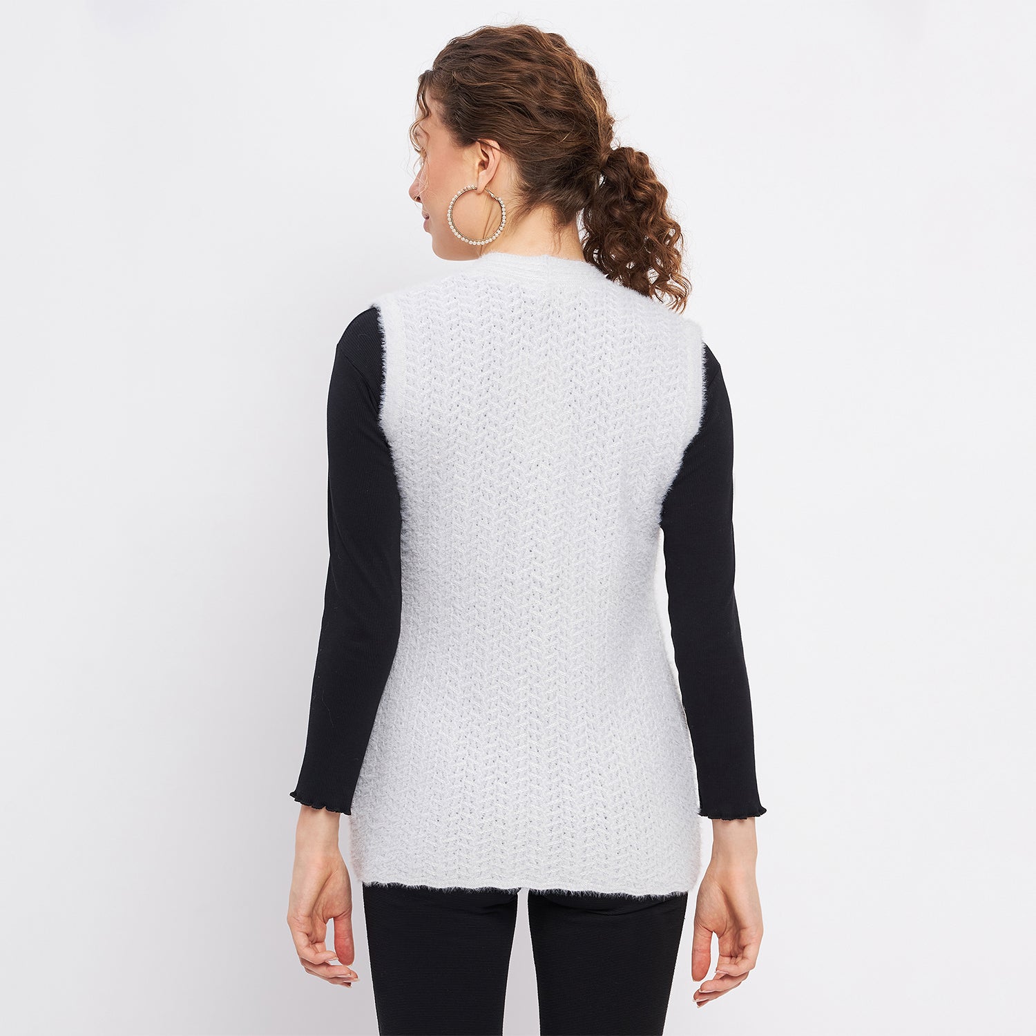 Duke Urban Women Sleeveless Self Design Cardigan (LQS9786)