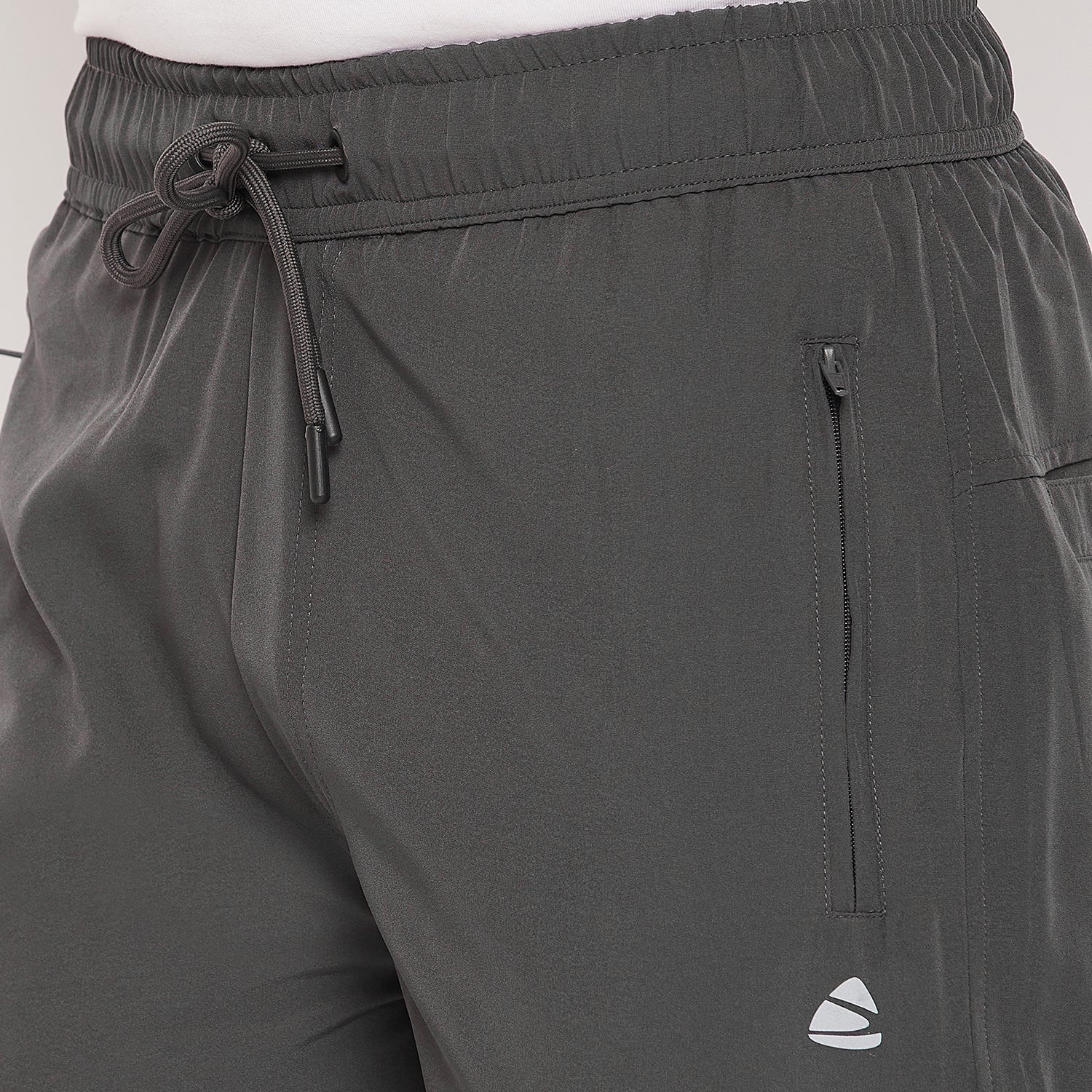 Duke Stardust Men Solid Regular Track Pant (LF6501)