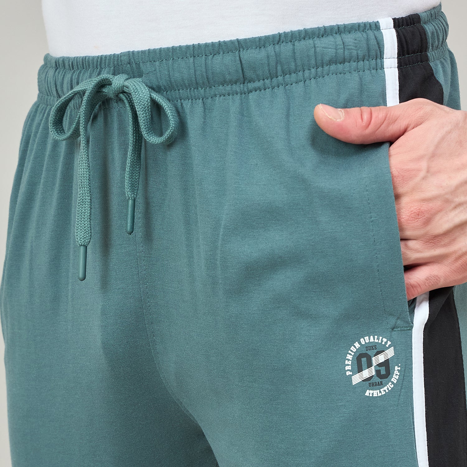 Duke Urban Men Regular Track Pant (LF5690S)