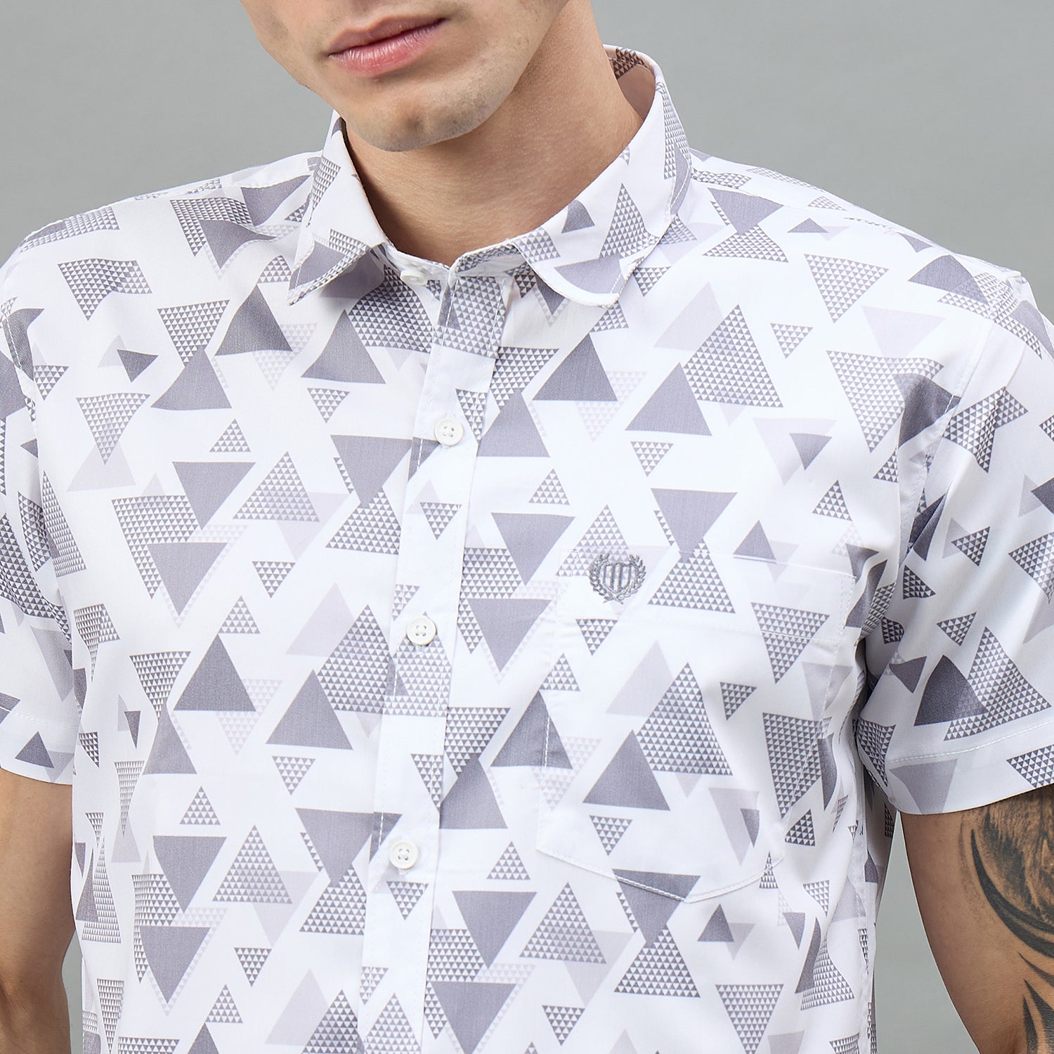 Duke Urban Men Geometric Print Half Sleeve Slim Shirt (SDO6PRIM)