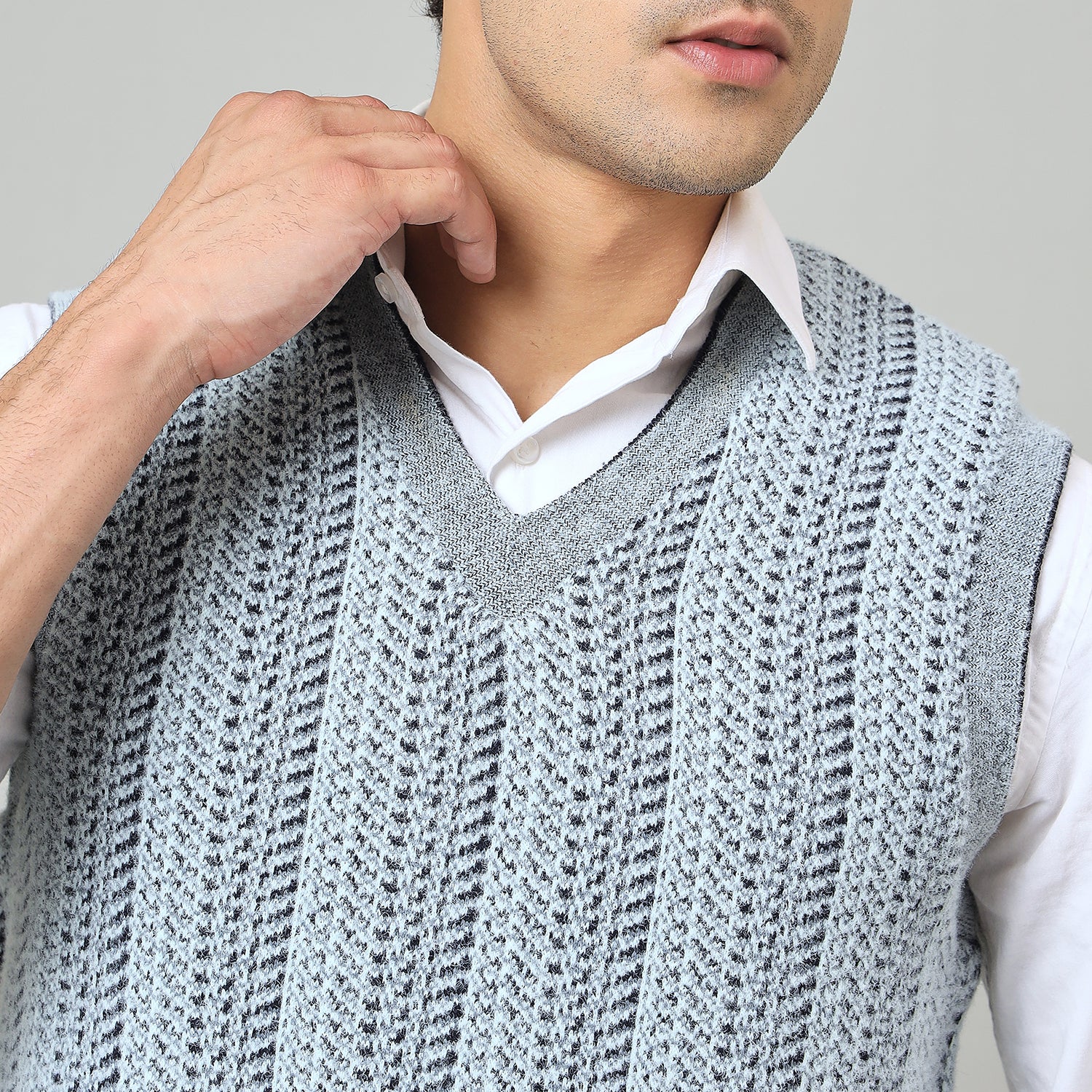 Duke Urban Men V Neck Sleeveless Reversible Sweater (SDS2293)