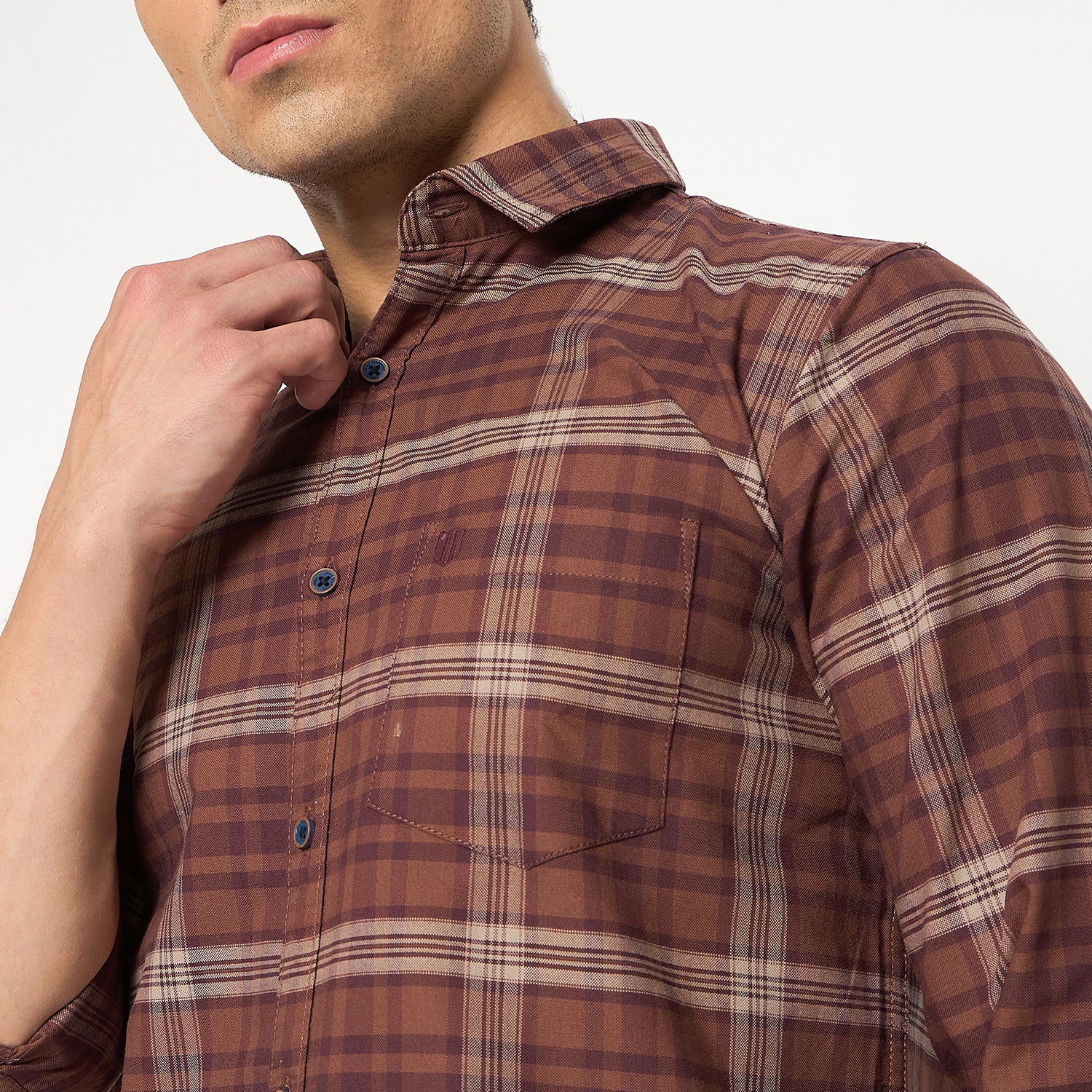 Duke Urban Men Slim Fit Solid Spread Collar Casual Shirt (SDO5CKOF)