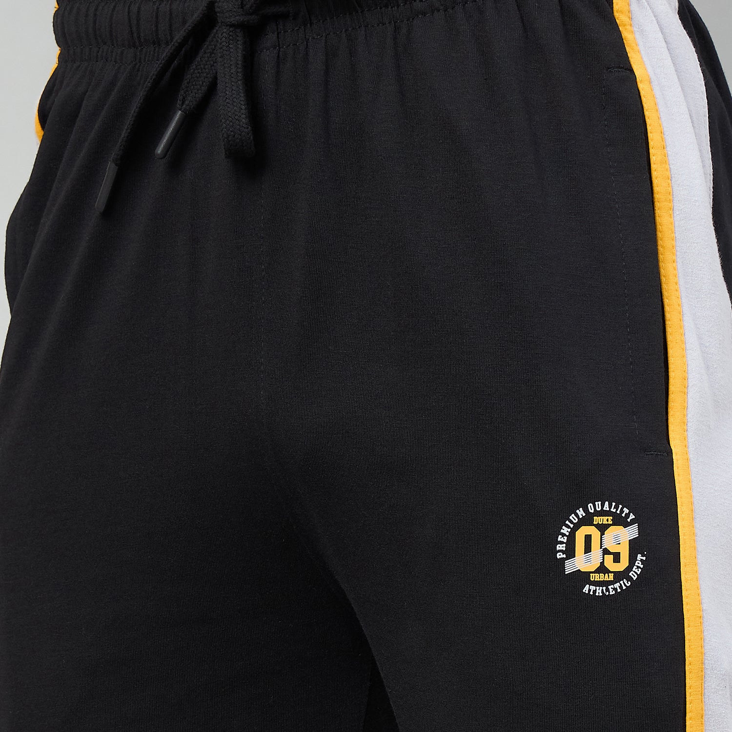Duke Urban Men Regular Track Pant (LF5690S)