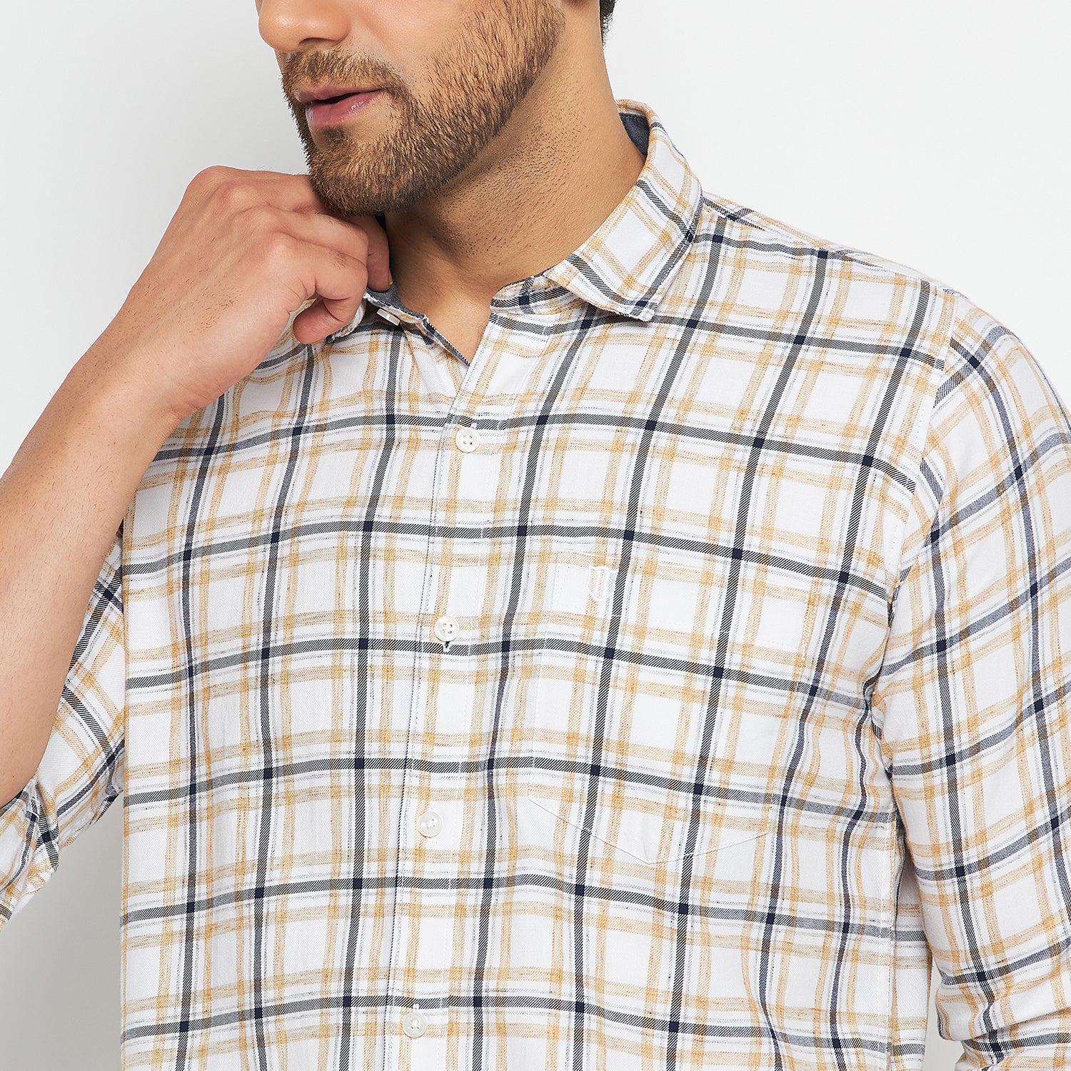 Duke Urban Men Slim Fit Solid Spread Collar Casual Shirt (SDO8CKLC)