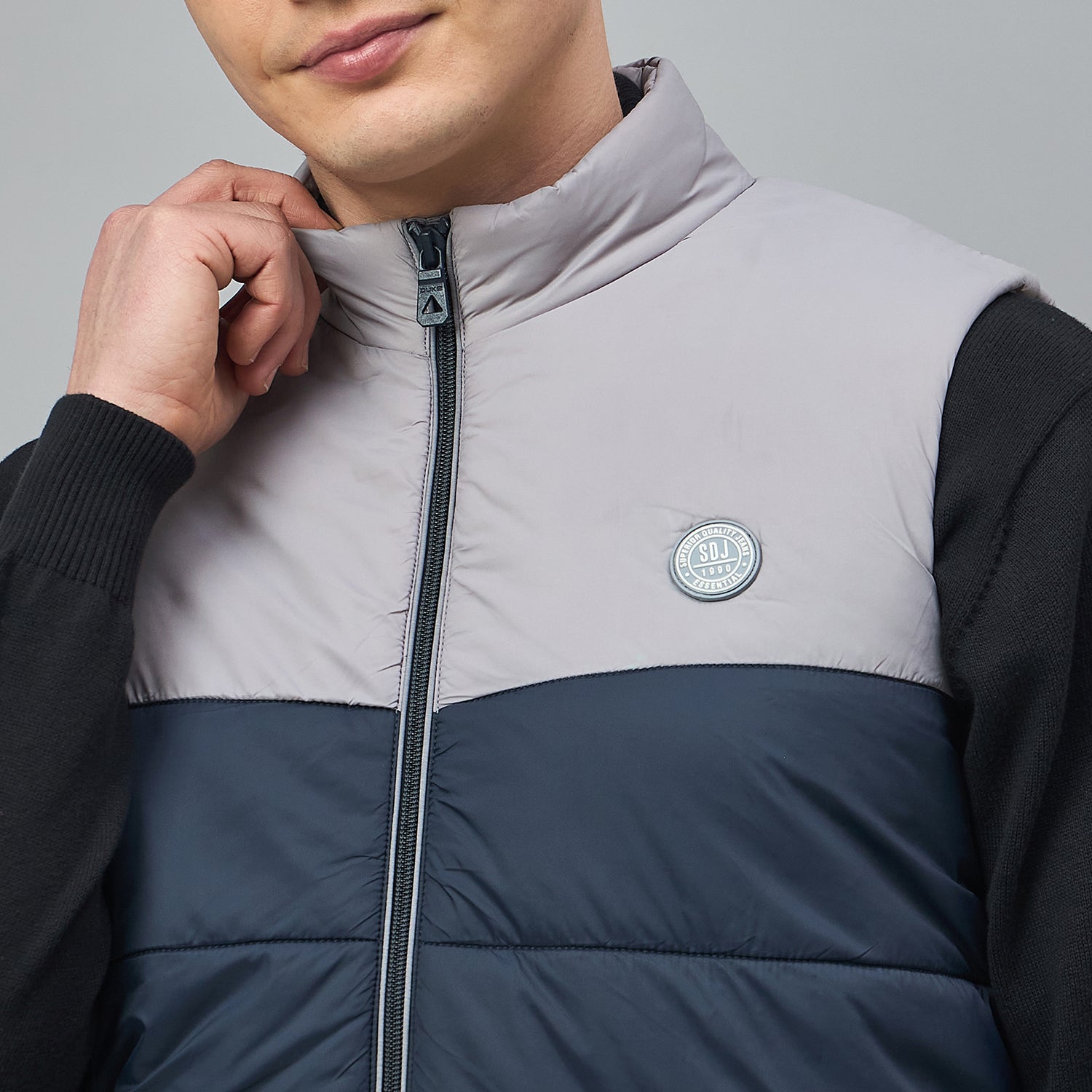 Duke Urban Men Sleeveless High Neck Bomber Jacket (SDZ2252)
