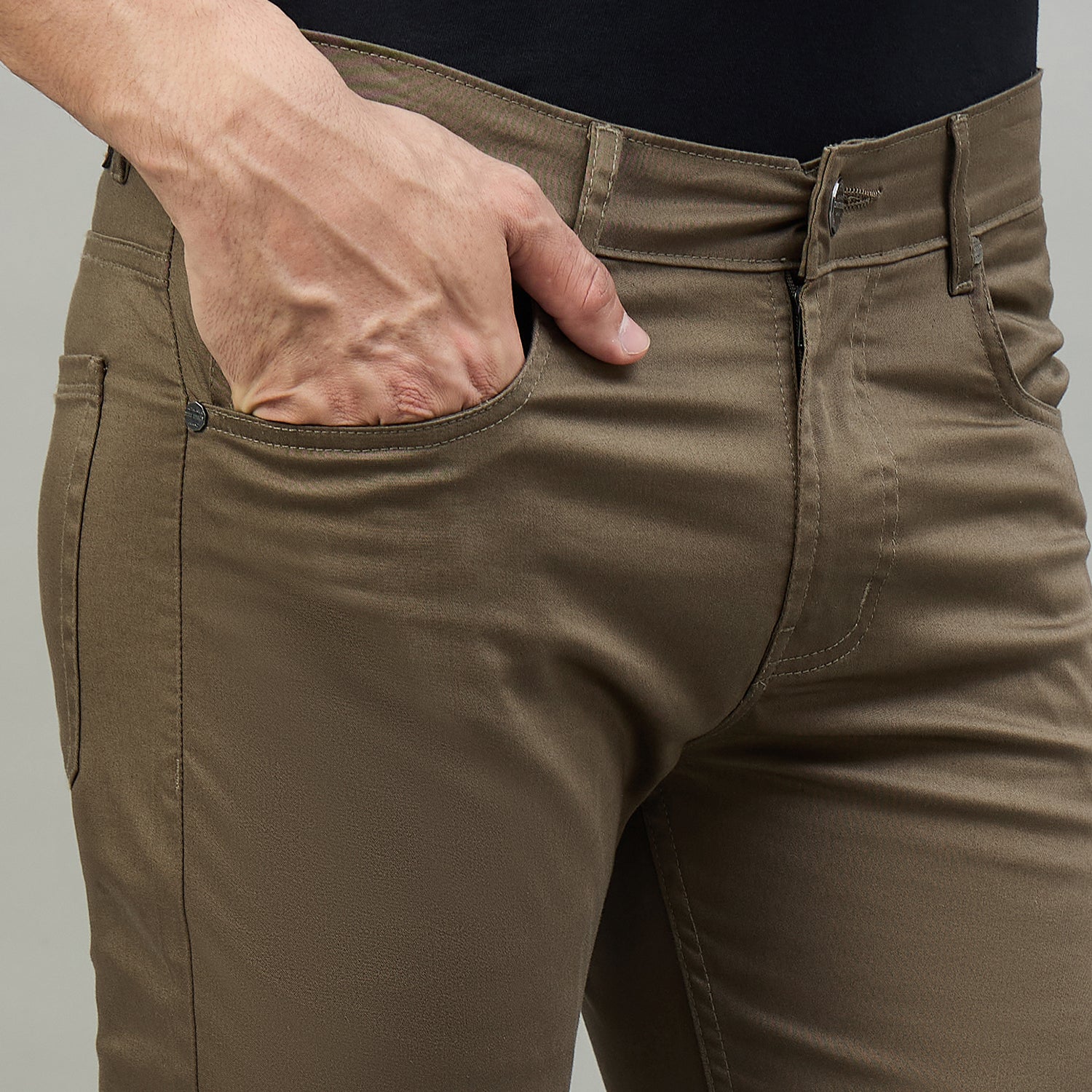 Duke Men Non-Denim Solid Casual Trouser (SDT4666R)