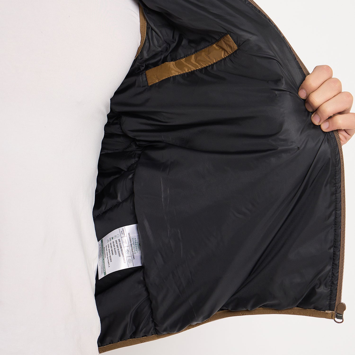 Duke Urban Men Sleeveless Jacket (WSDZ2525)
