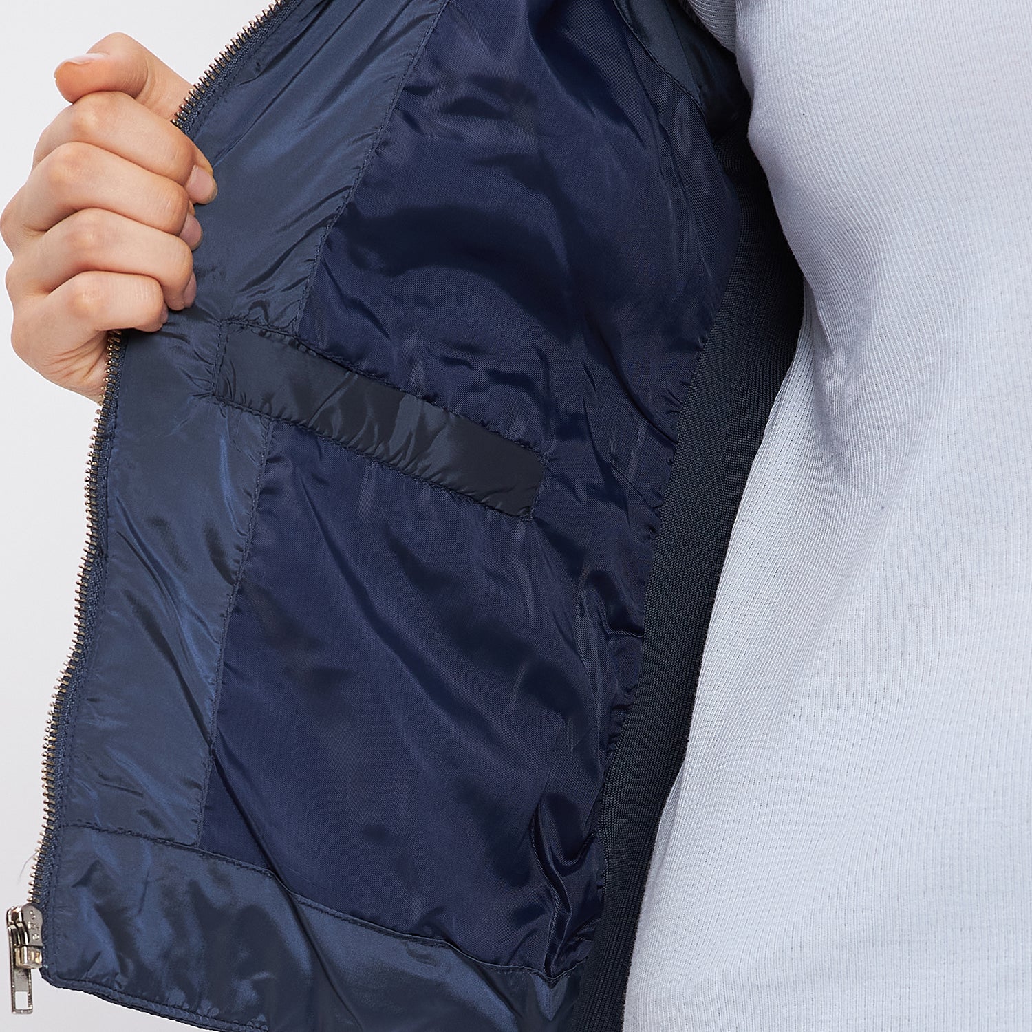 Duke Urban Women Sleeveless Jacket (SDZ6736)