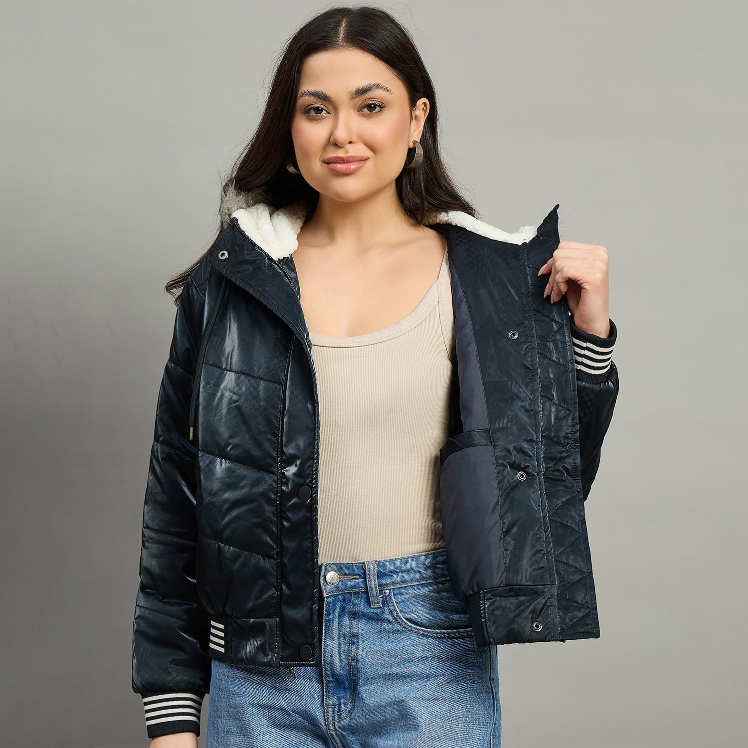 Duke Urban Women Full Sleeve Hooded Jacket (SDZ4089N)