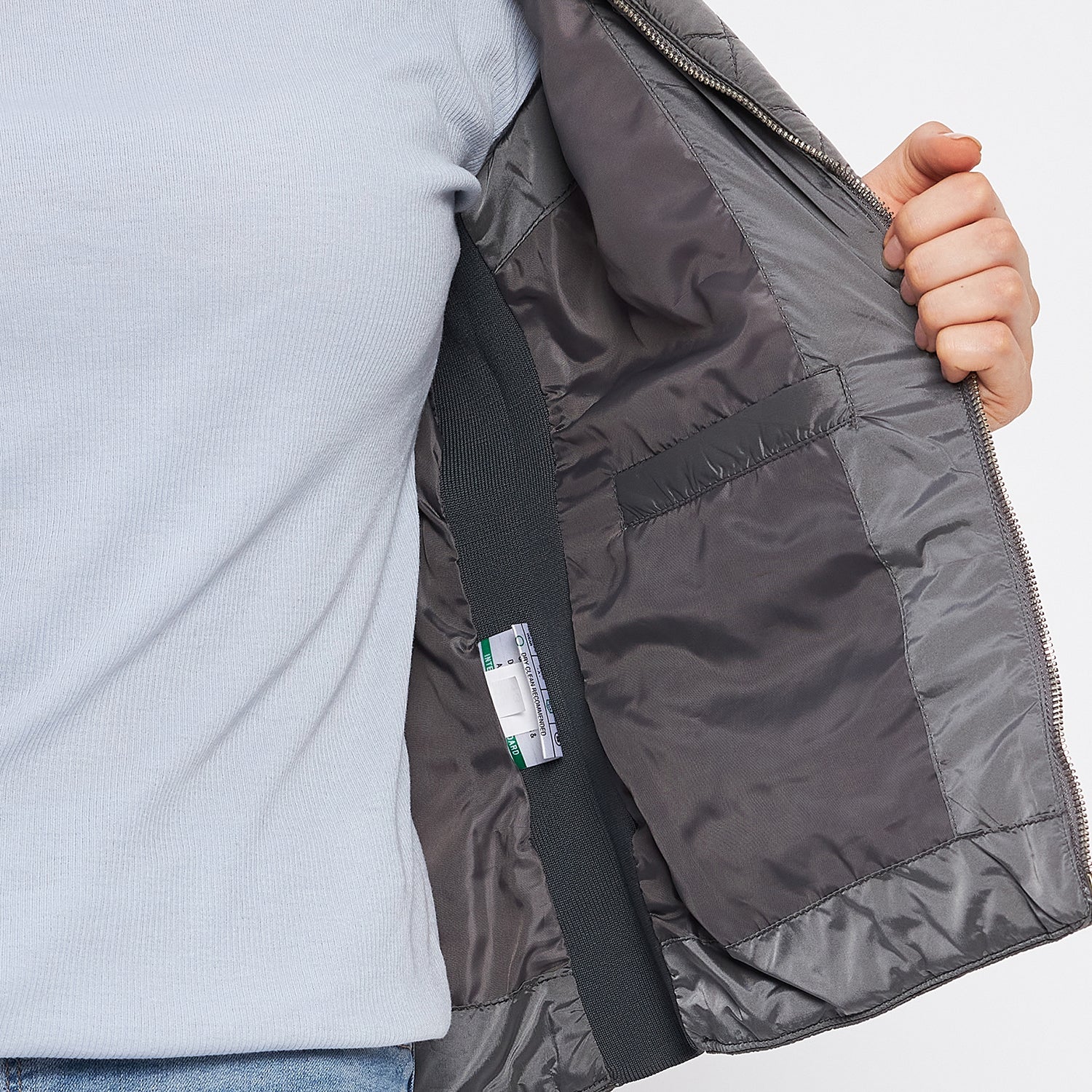 Duke Urban Women Sleeveless Jacket (SDZ6736)