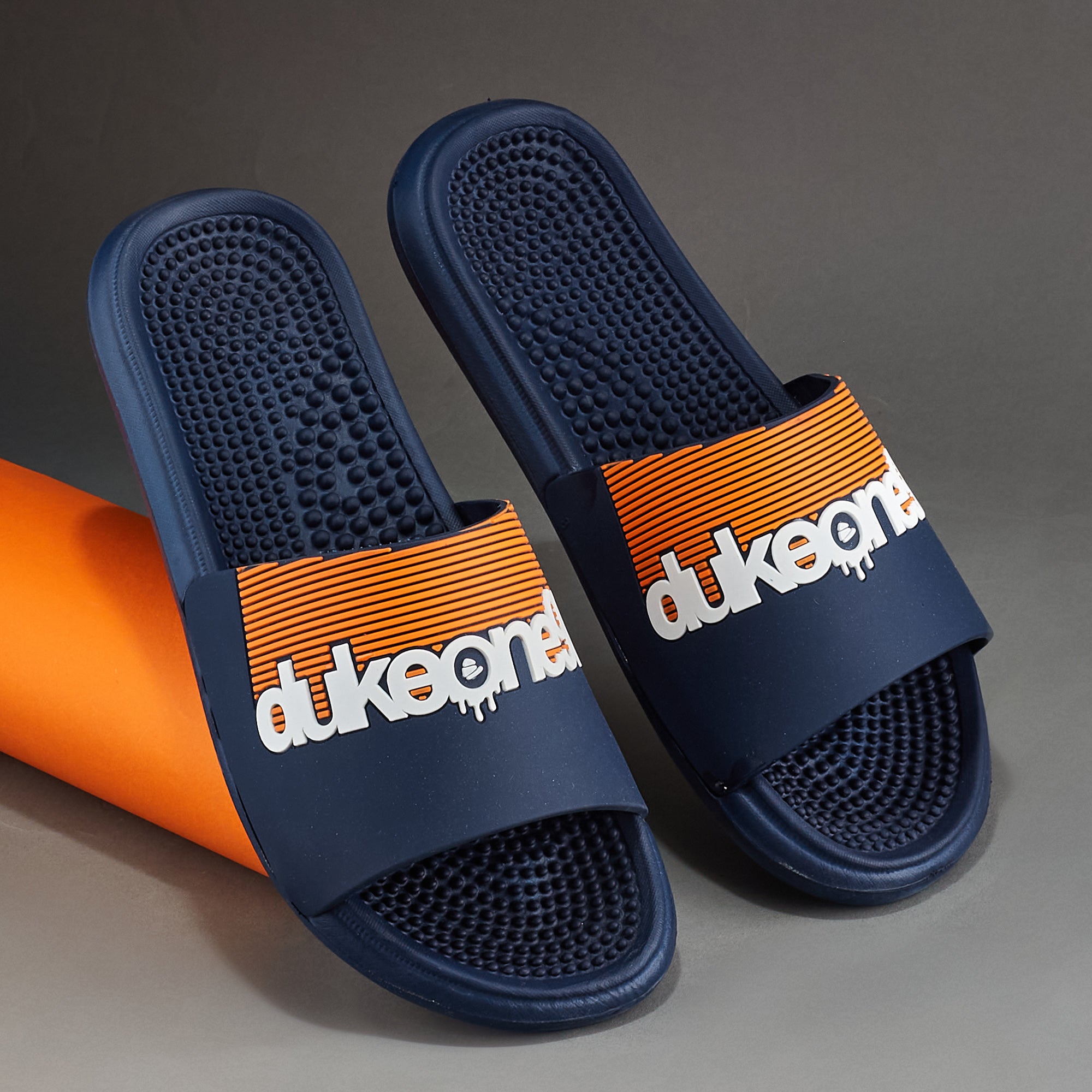 Duke Men Acupressure and Printed Brand Logo Slider (FWC6188)