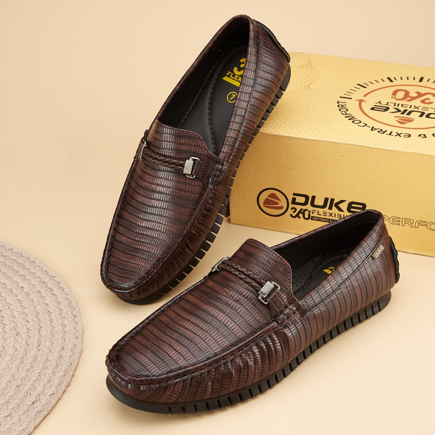 Duke Men Textured Loafers (FWOL4014)