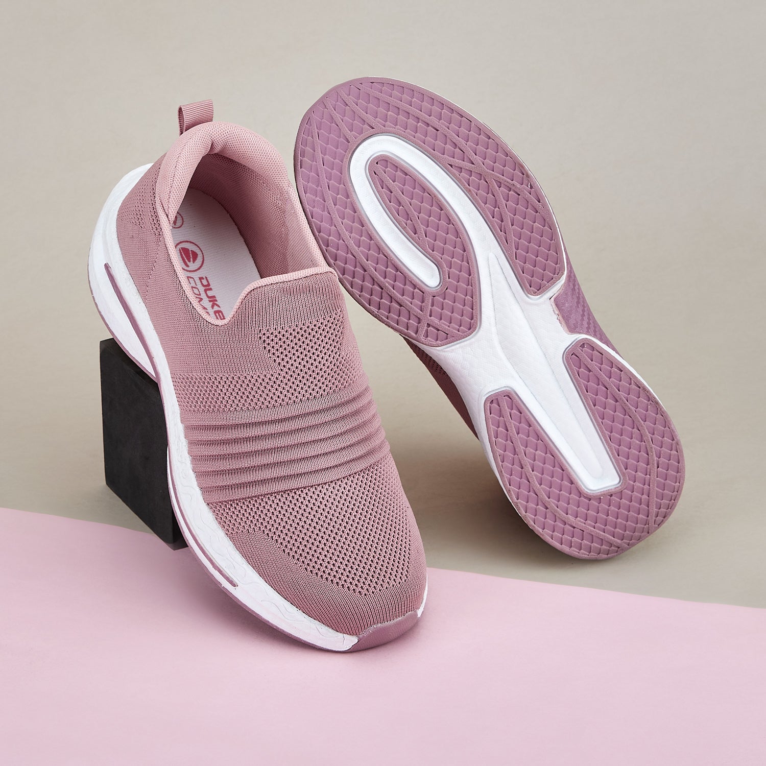 Duke Women Lightweight Walking Shoes (XFOL1556)