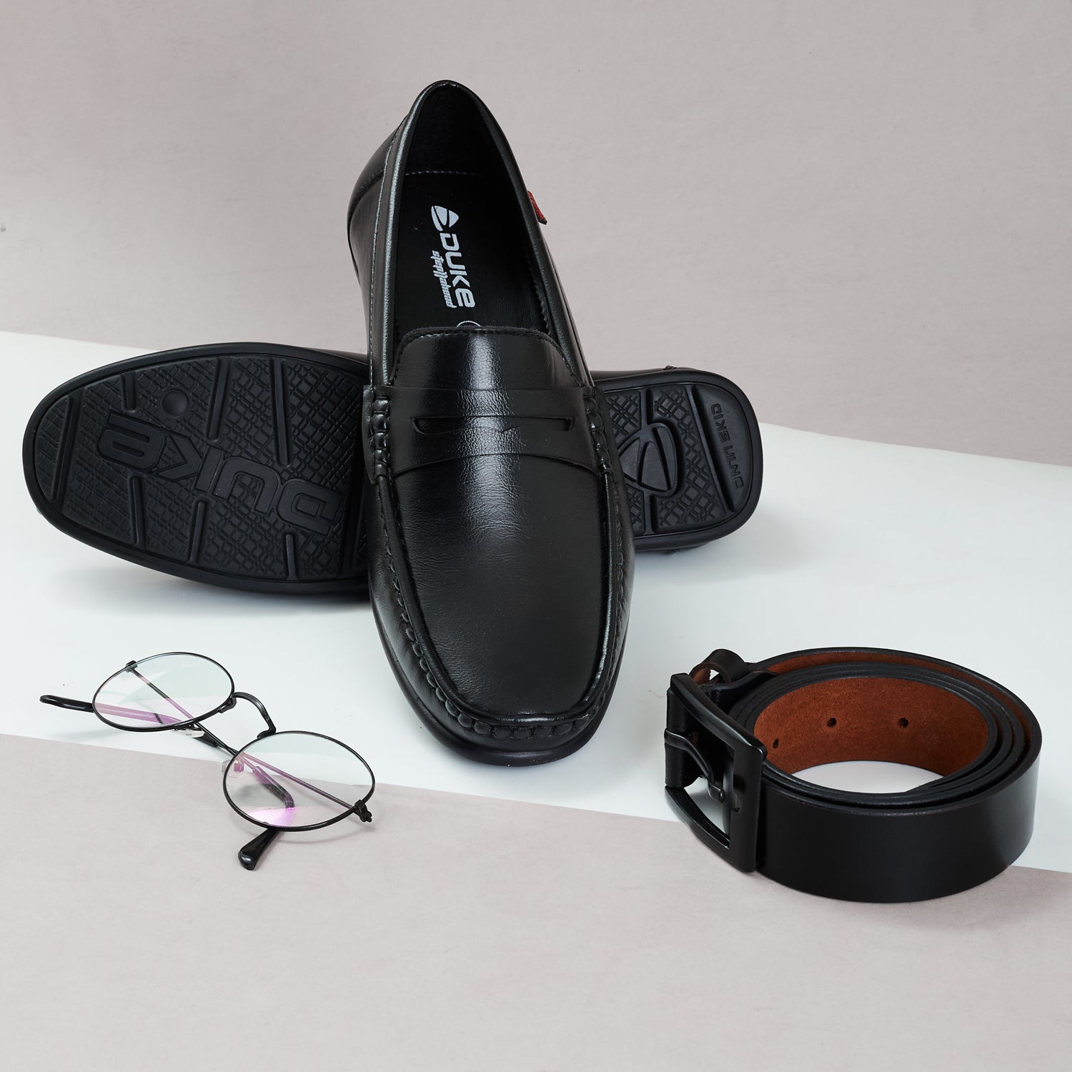 Duke Men Textured Loafers (FWOL4020)