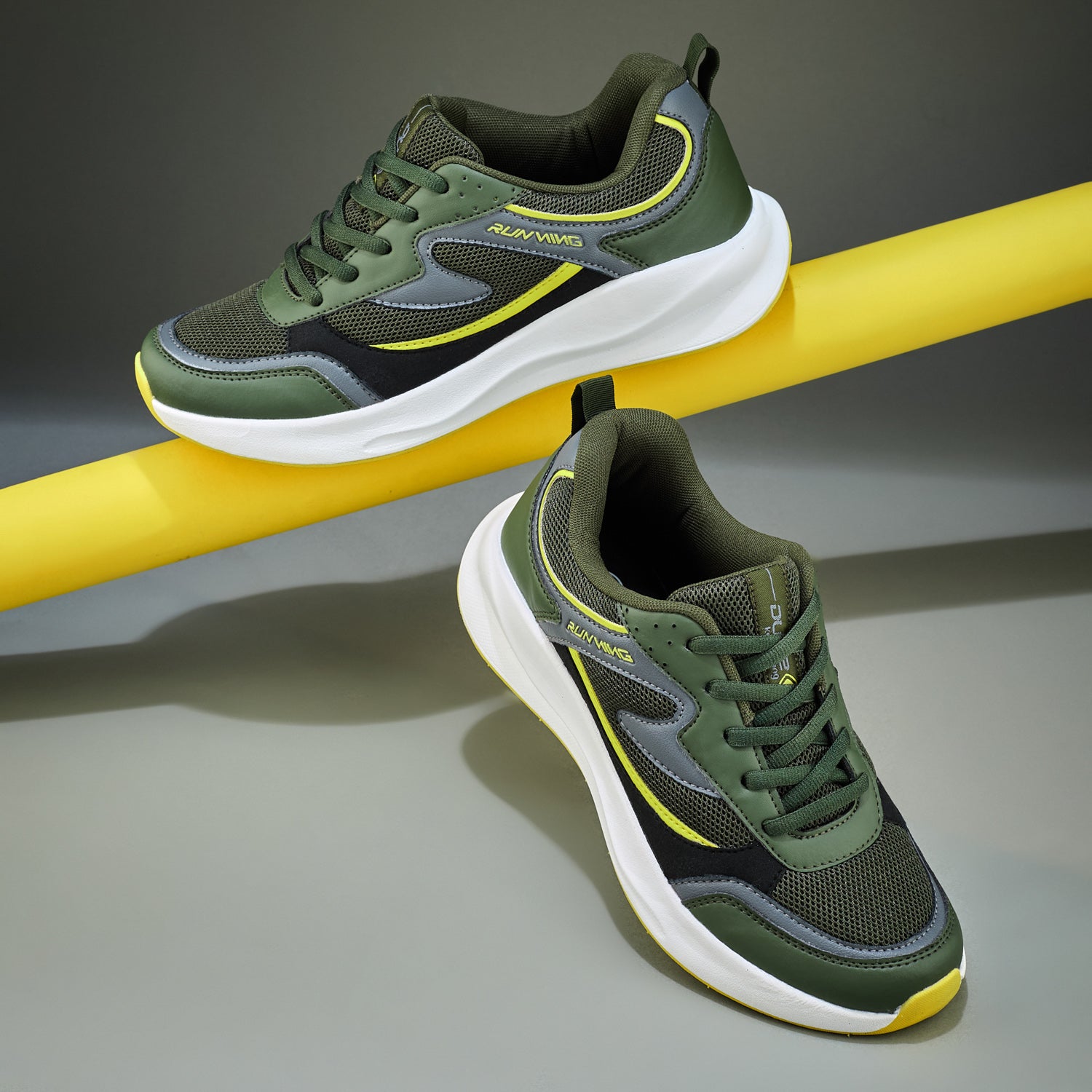 Duke Men Trainease Sports Shoes (FWOL2124)