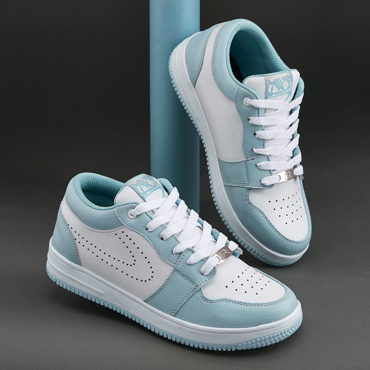 Duke Women's Cloudwalk Sneakers (XFOL1572)