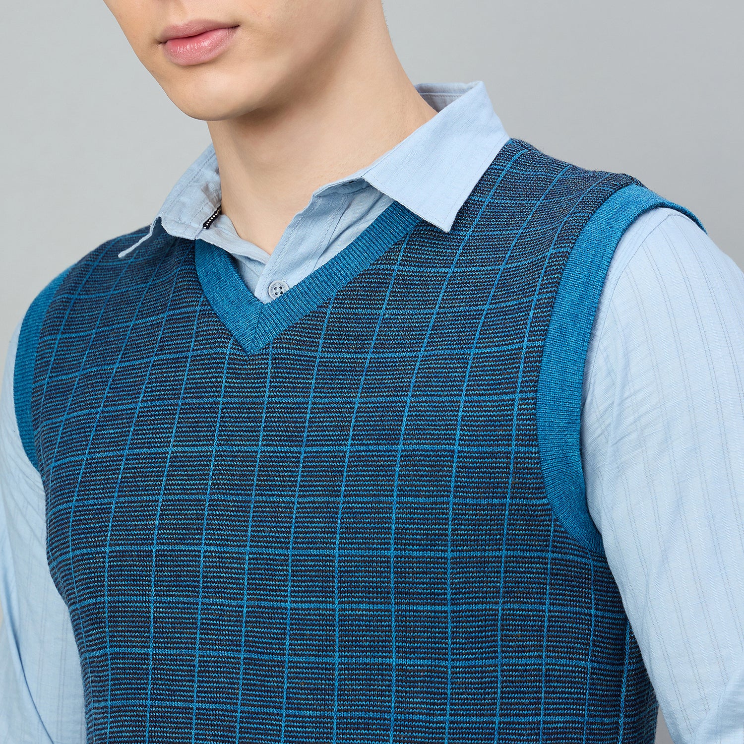 Duke Urban Men Sleeveles V Neck Reversible Sweater (SDS2292)