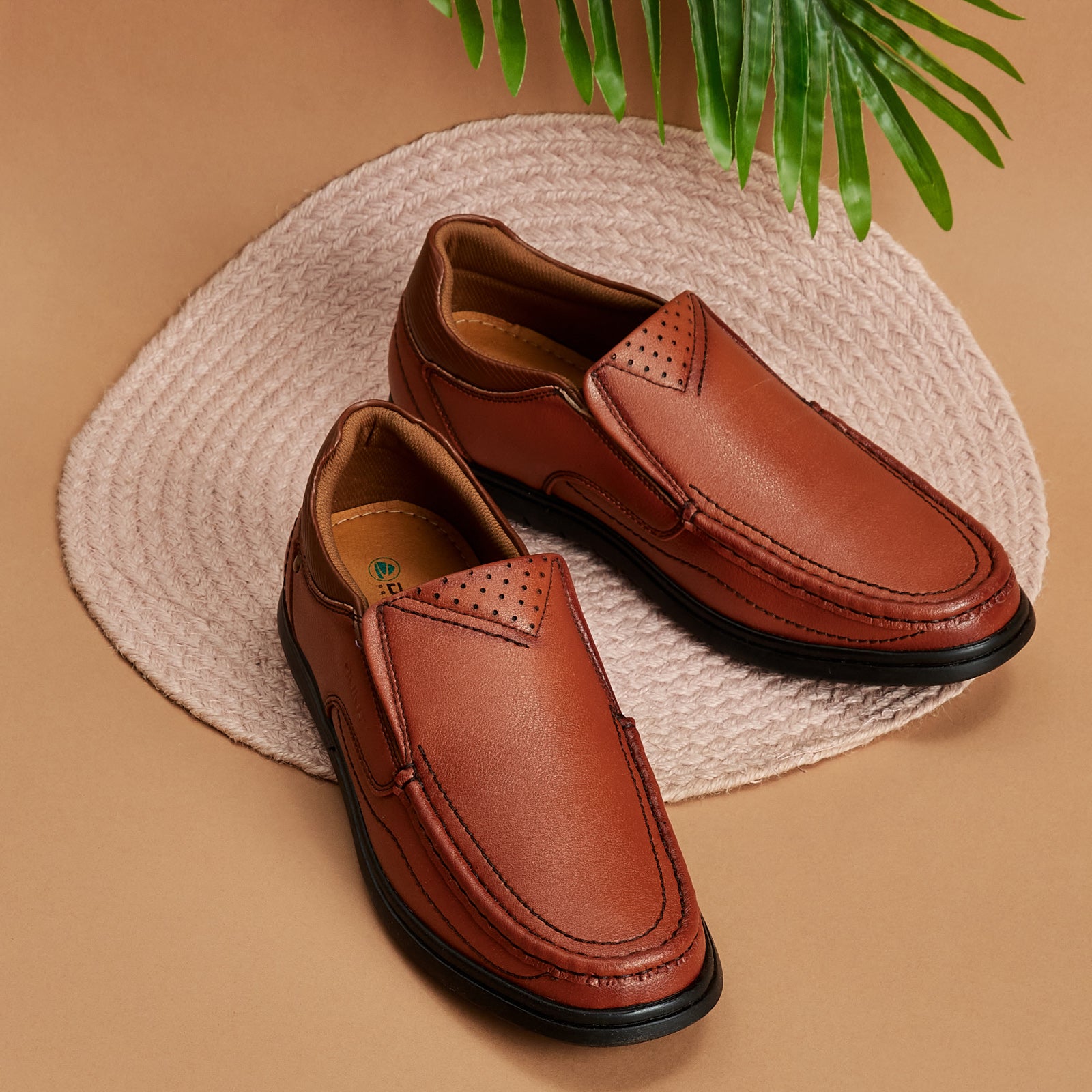 Duke Men Loafers (FWOL779)